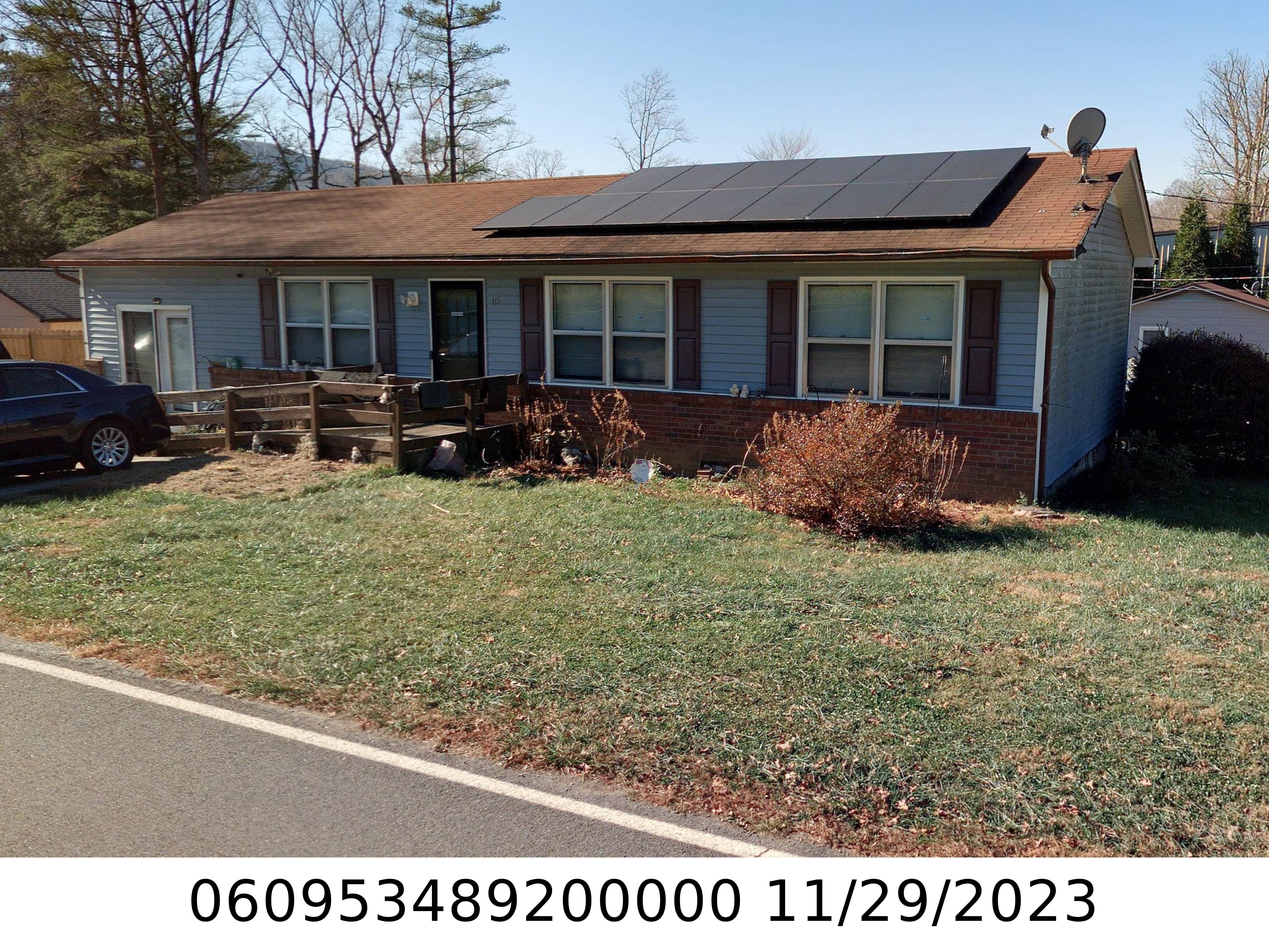 A picture of the property located at 115 TABERNACLE RD, BLACK MOUNTAIN NC 28711.