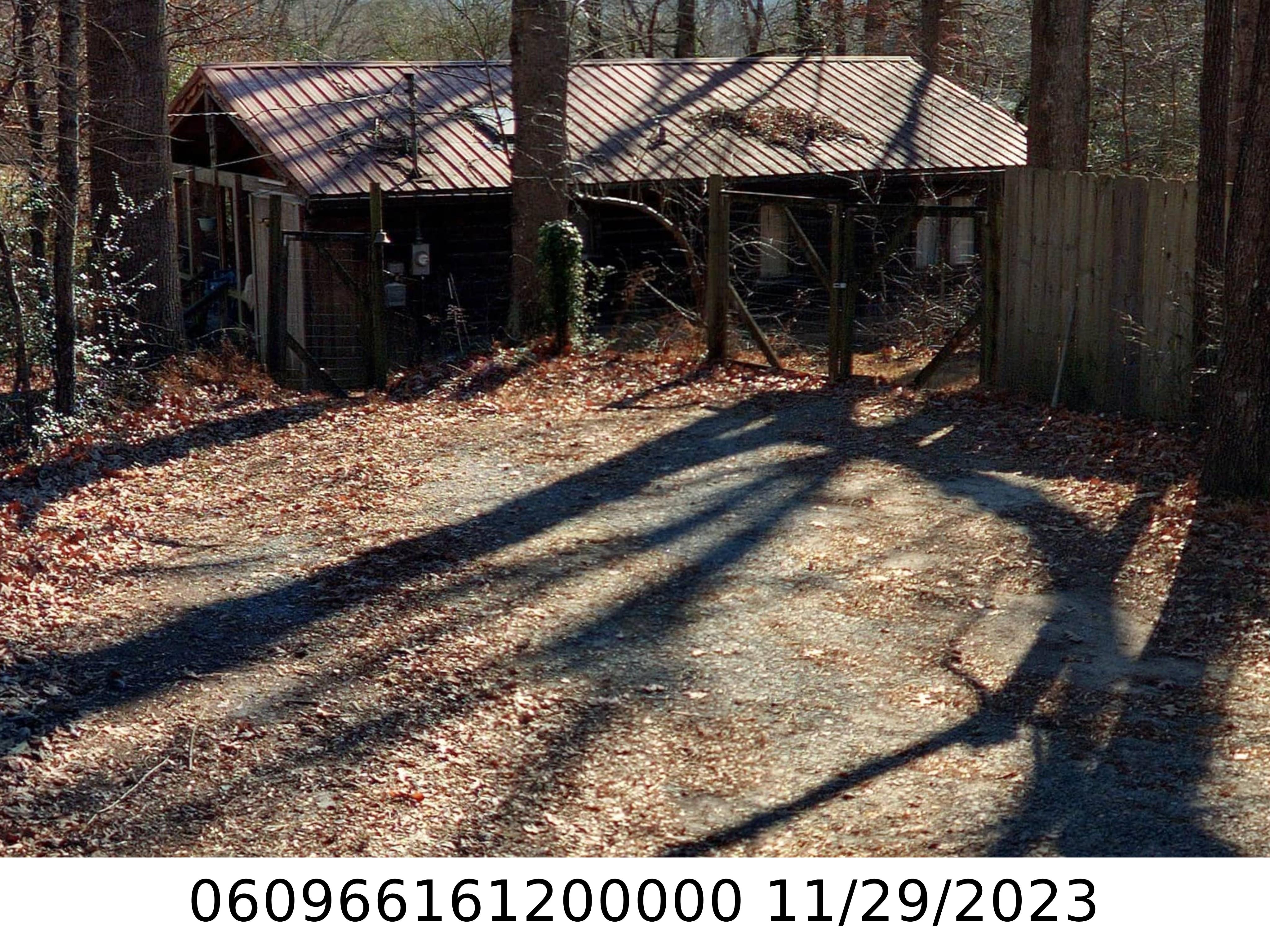 A picture of the property located at 9 SHADY KNOLL LN, BLACK MOUNTAIN NC 28711.