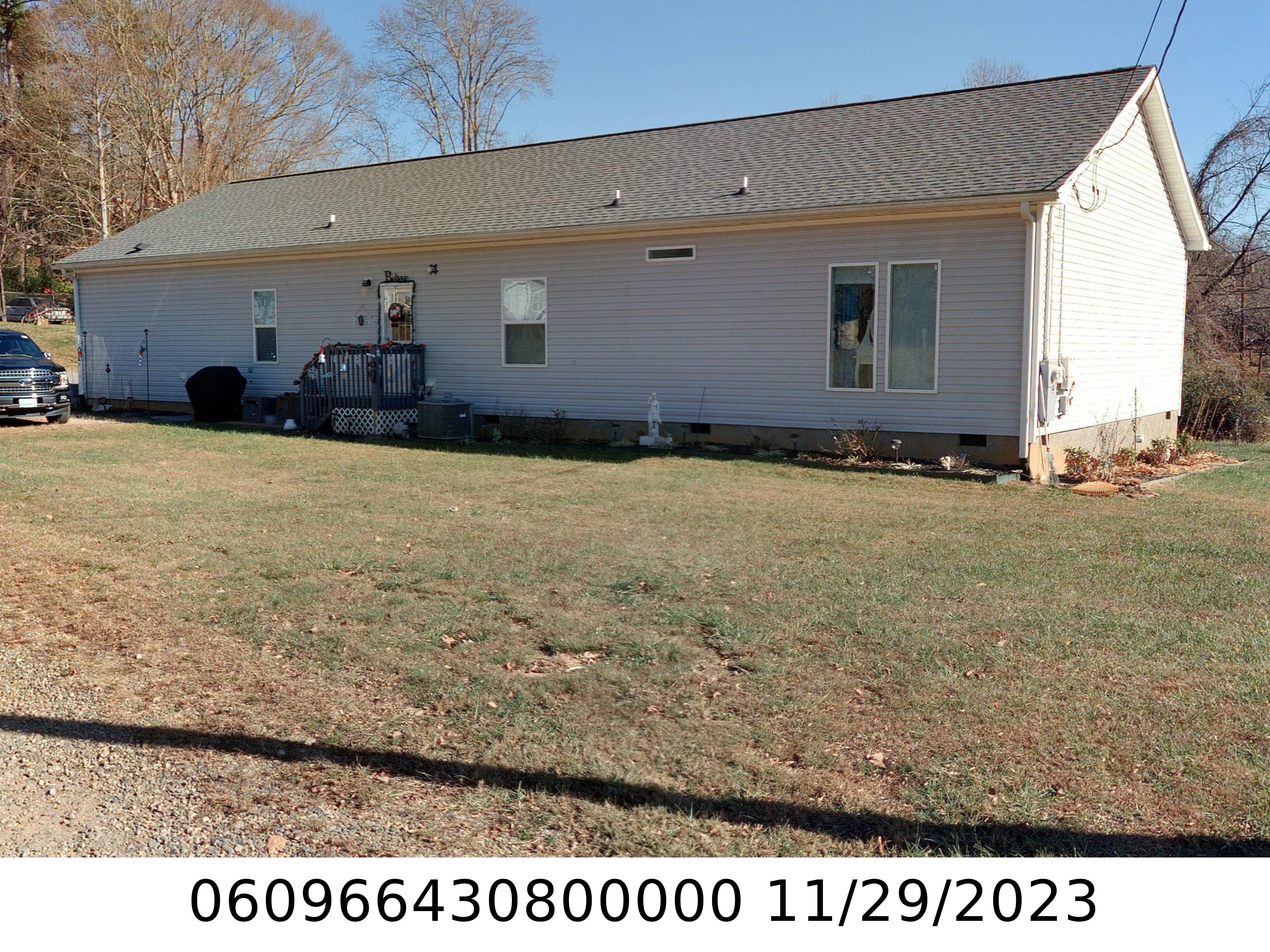 A picture of the property located at 10 FRANCES AVE, BLACK MOUNTAIN NC 28711.