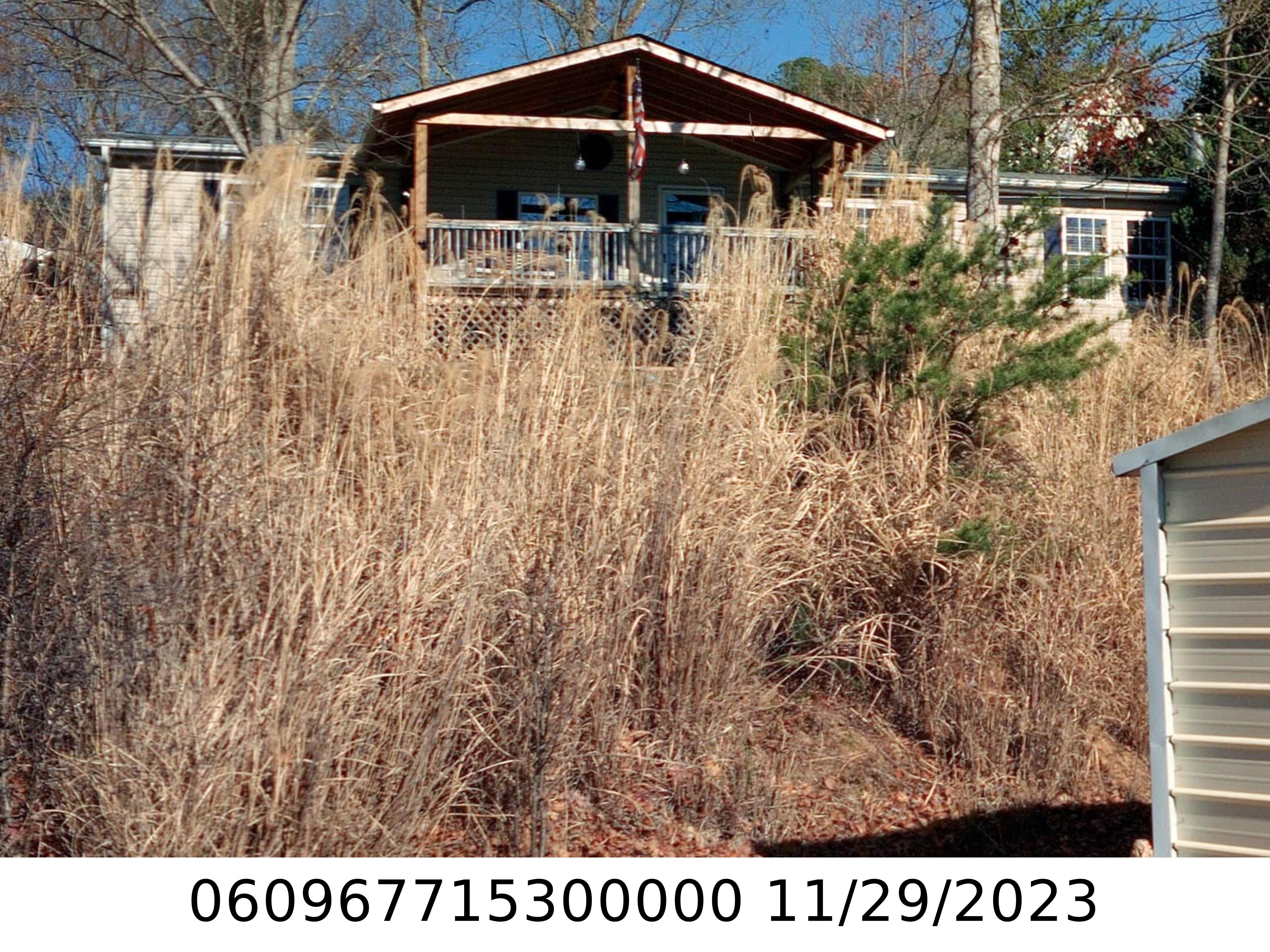A picture of the property located at 125 LAT LN, BLACK MOUNTAIN NC 28711.