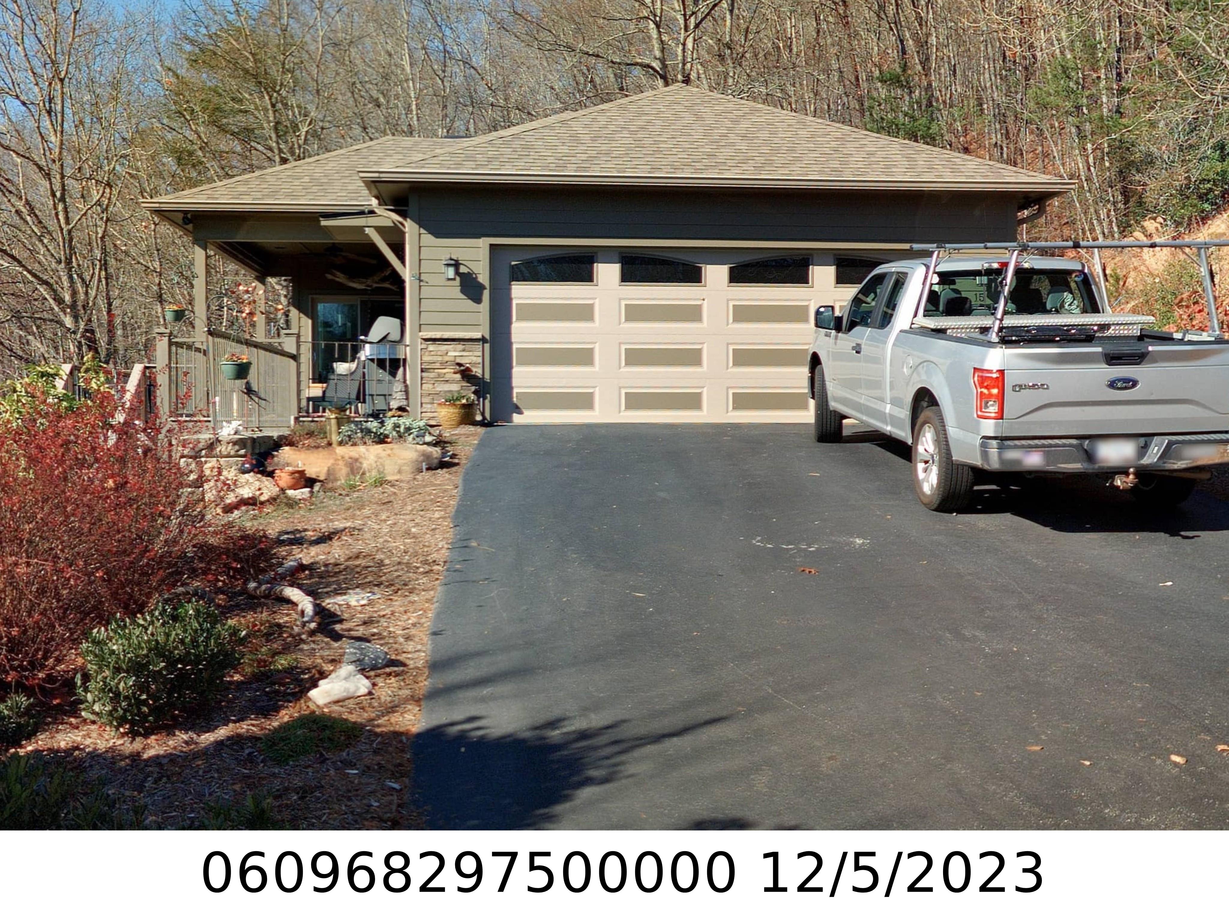 A picture of the property located at 15 RED PLUM LN, BLACK MOUNTAIN NC 28711.