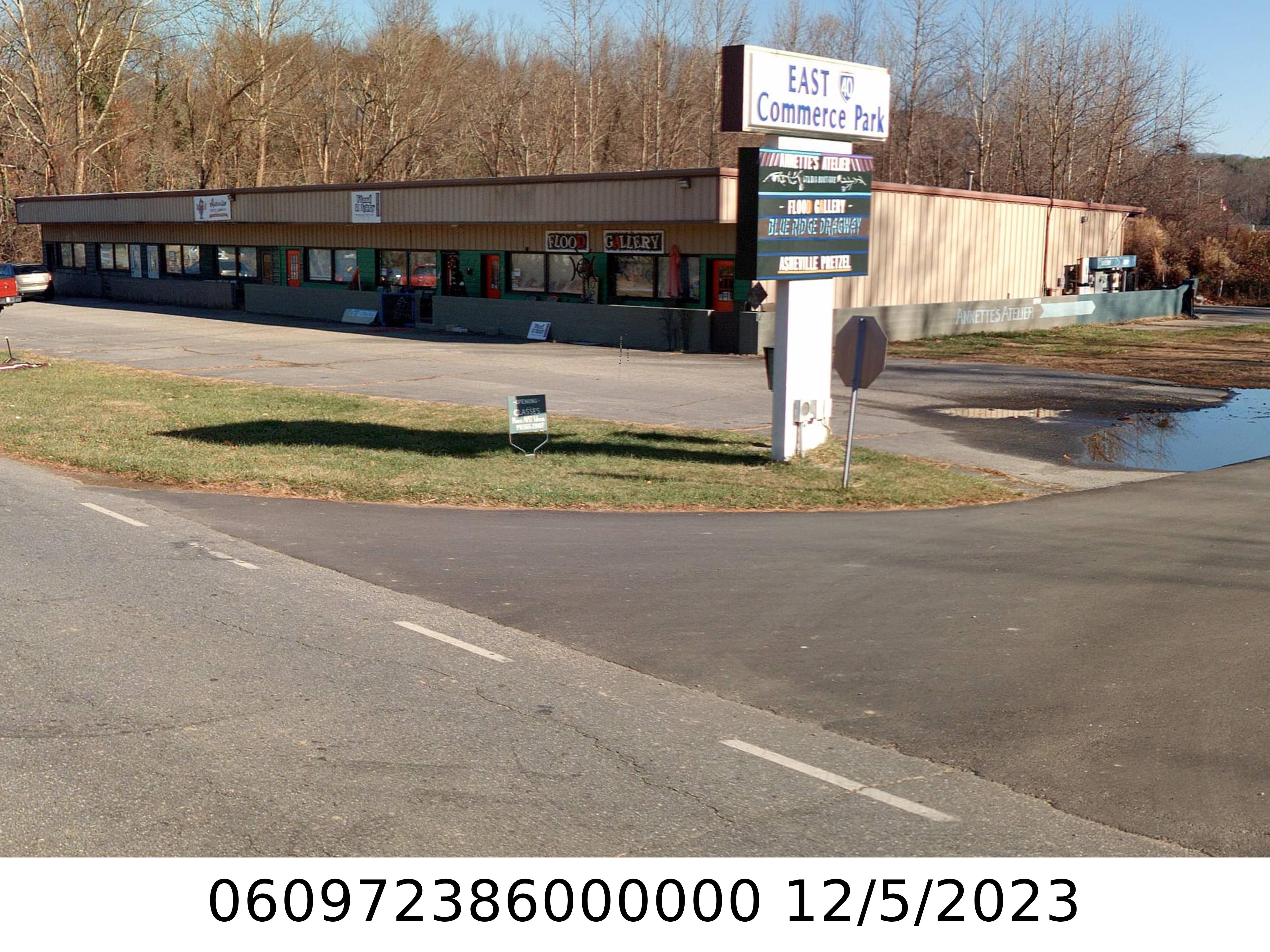 A picture of the property located at 850 BLUE RIDGE RD, BLACK MOUNTAIN NC 28711.