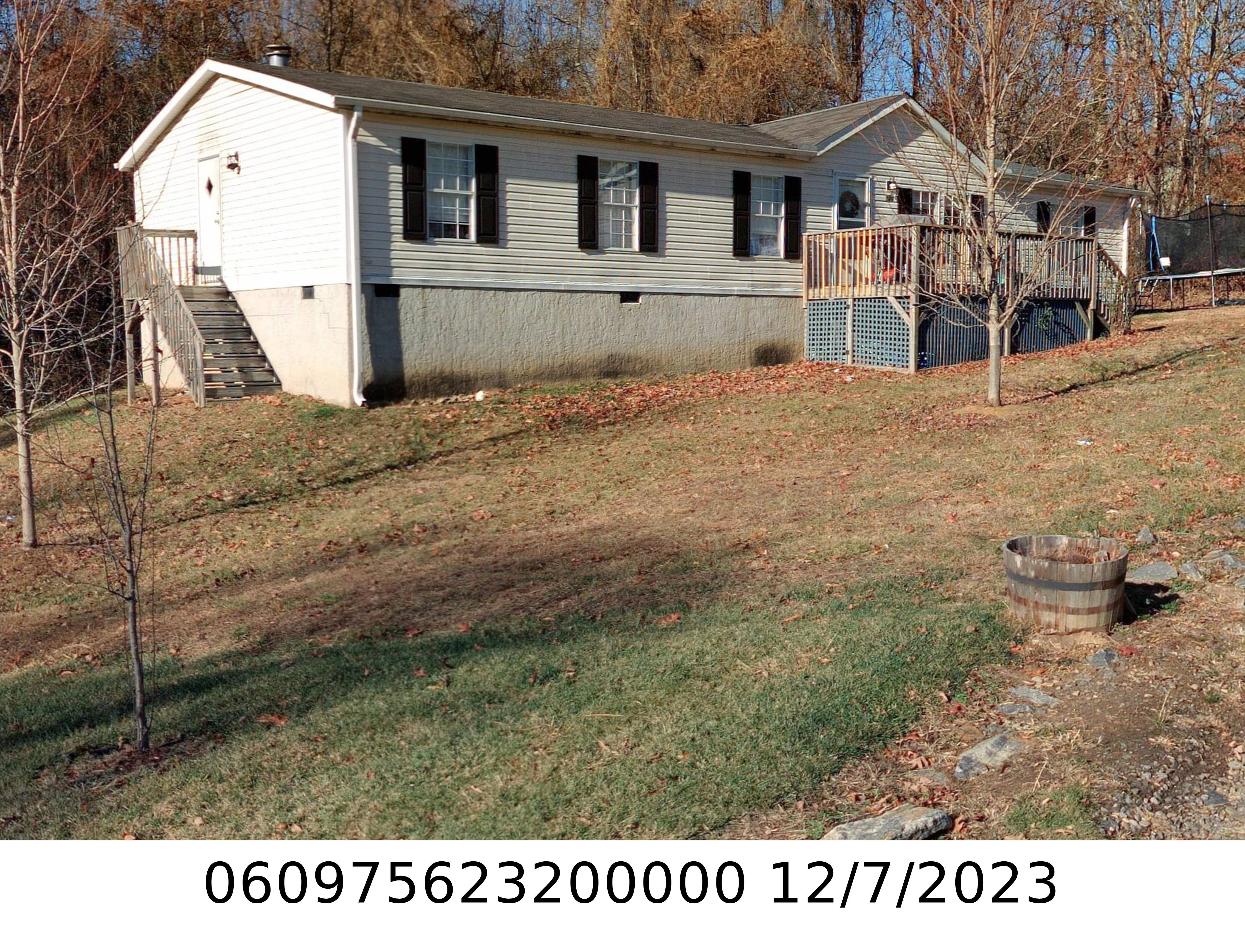A picture of the property located at 120 CARVER AVE, BLACK MOUNTAIN NC 28711.