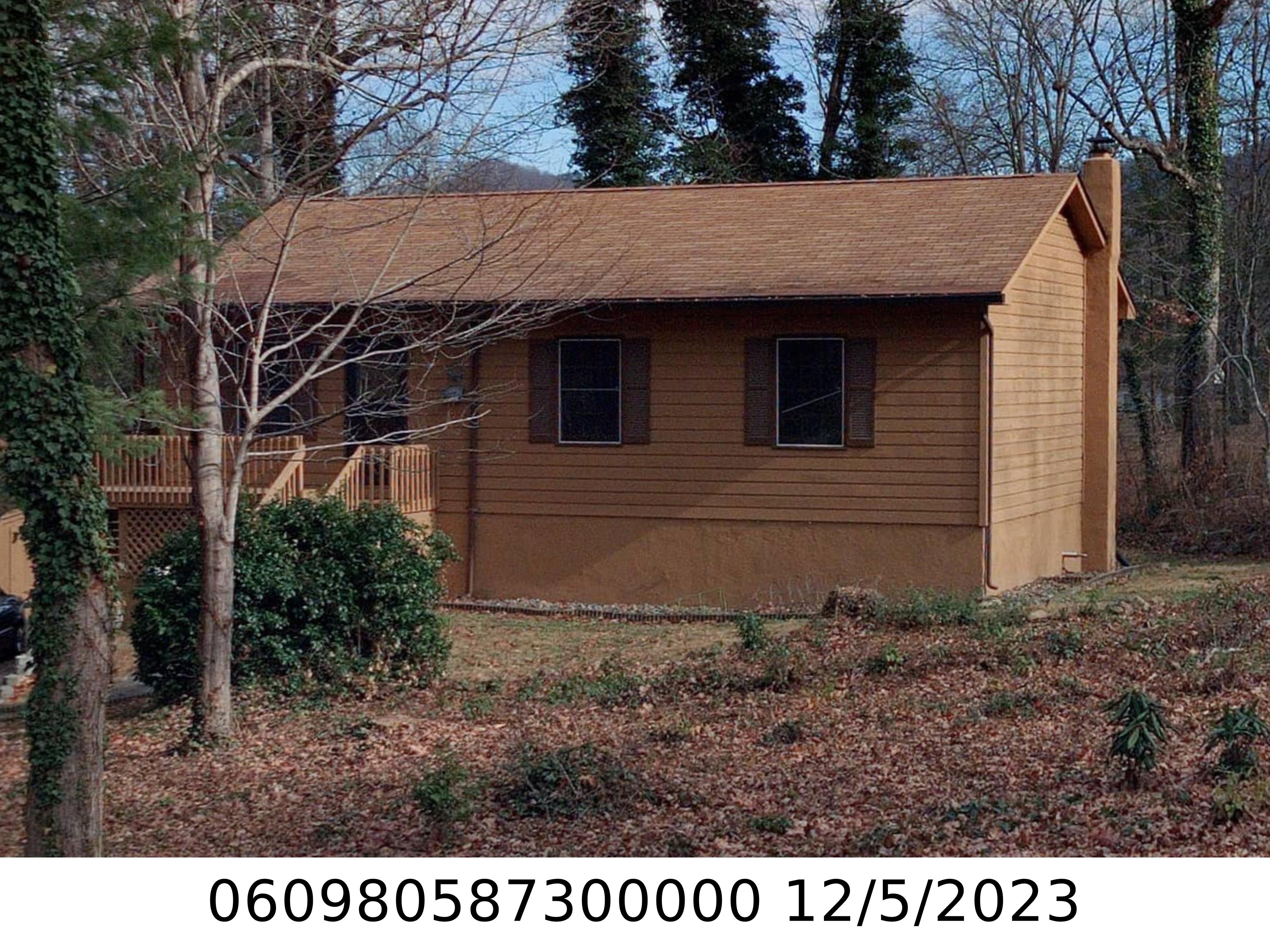 A picture of the property located at 16 LAUREL LN, BLACK MOUNTAIN NC 28711.