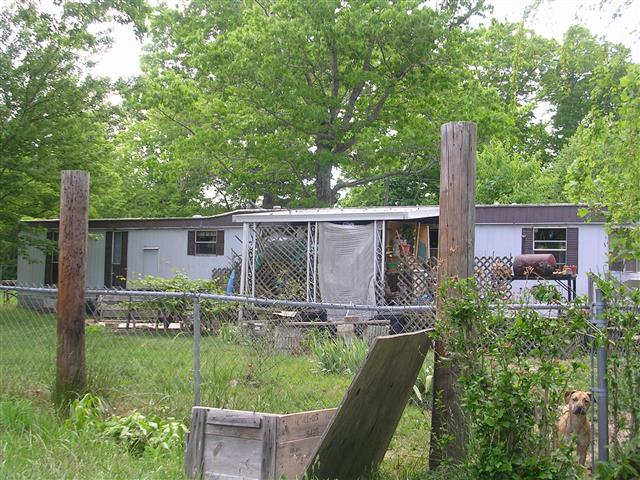 A picture of the property located at 10 WHITE PINE DR, BLACK MOUNTAIN NC 28711.