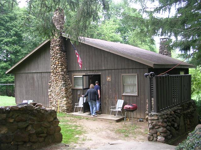 A picture of the property located at 11 LAUREL LN BLACK MOUNTAIN NC.
