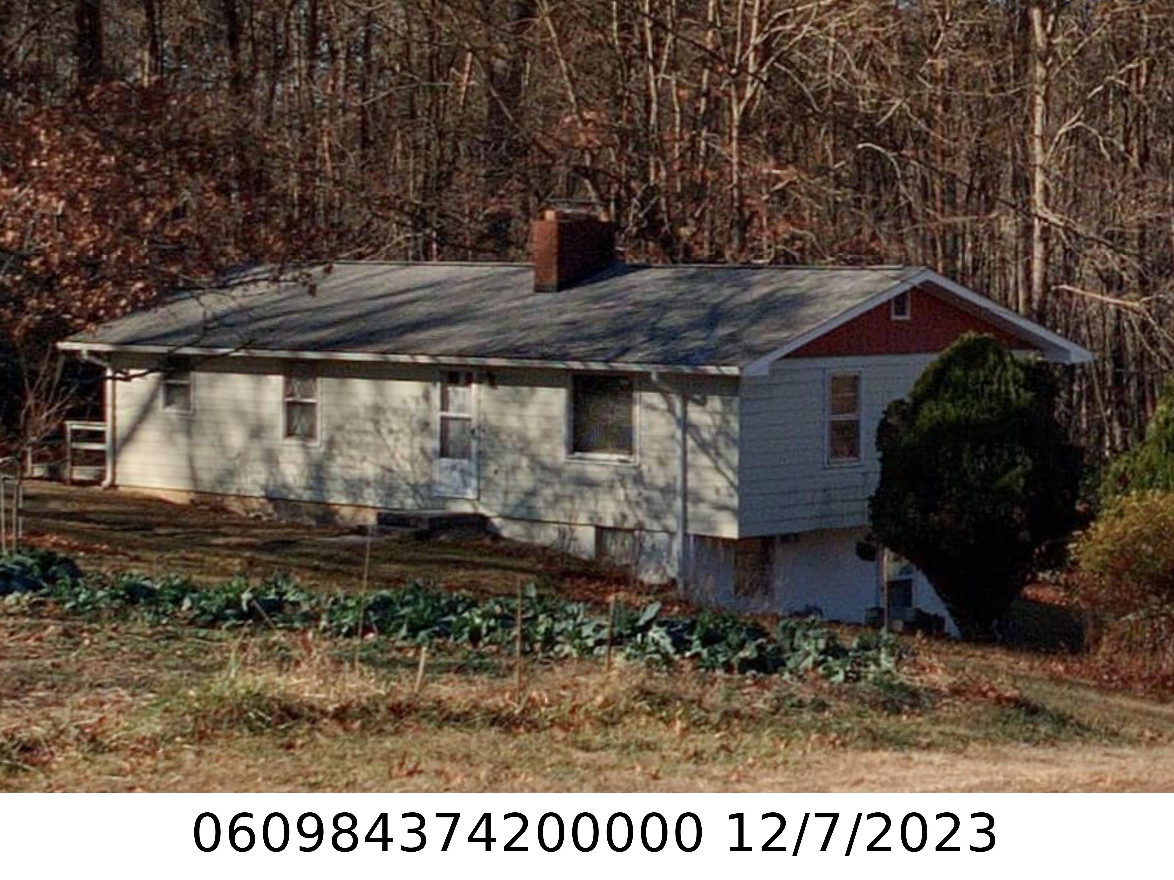 A picture of the property located at 105 LOCUST ST, BLACK MOUNTAIN NC 28711.