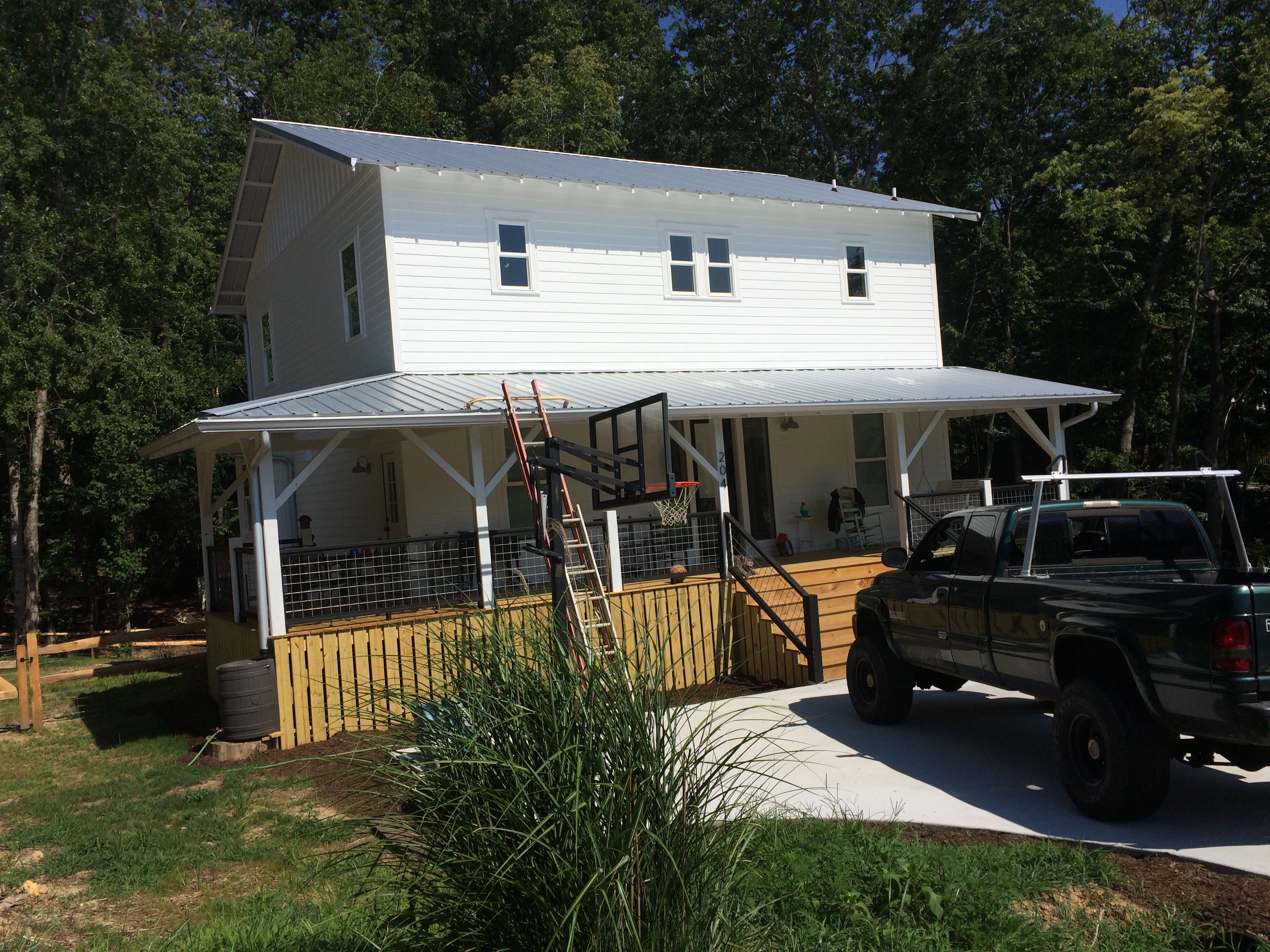 A picture of the property located at 204 CRAGGY ST, BLACK MOUNTAIN NC 28711.