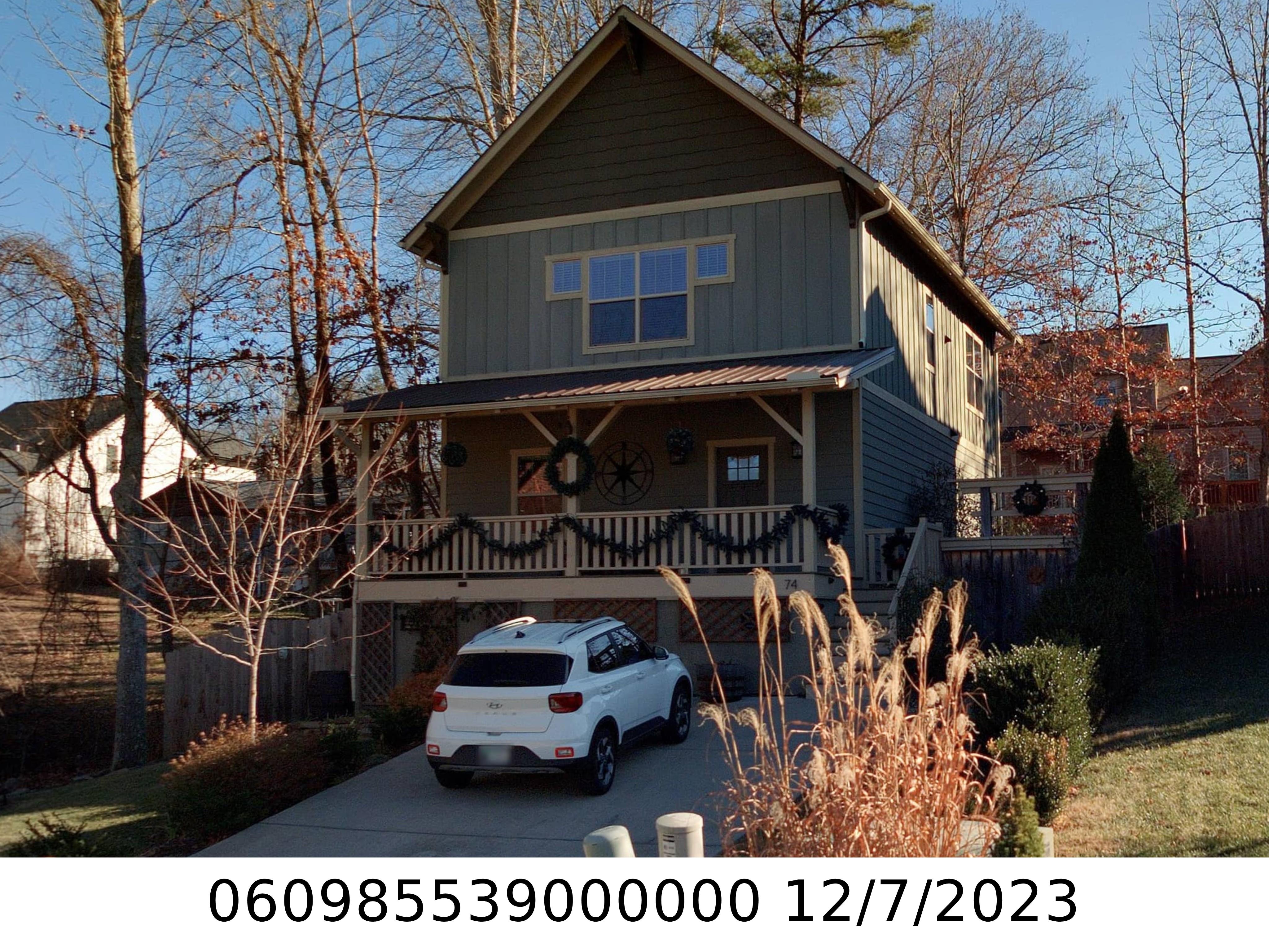 A picture of the property located at 74 LOCUST ST, BLACK MOUNTAIN NC 28711.
