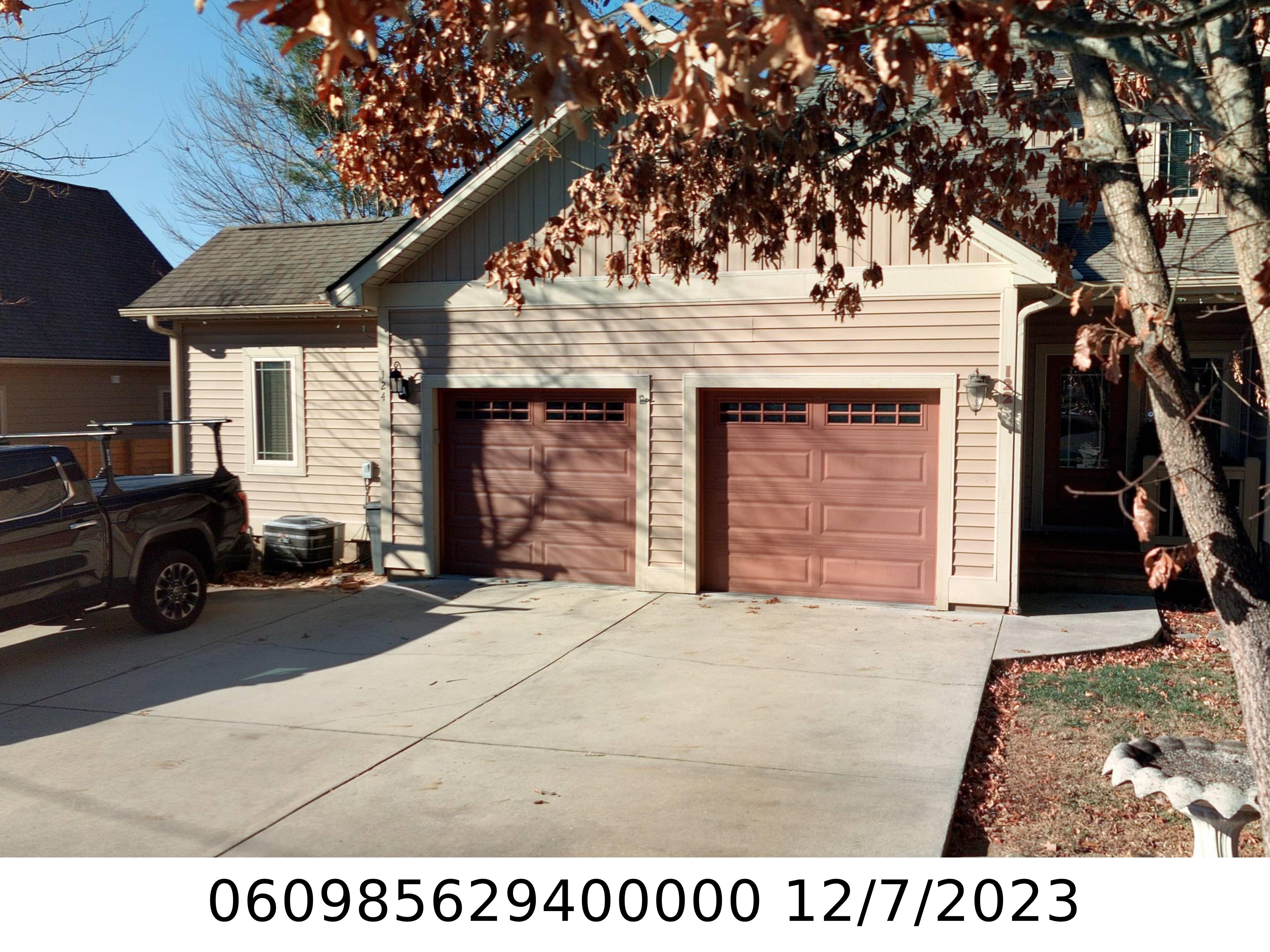 A picture of the property located at 124 CRAGGY ST, BLACK MOUNTAIN NC 28711.