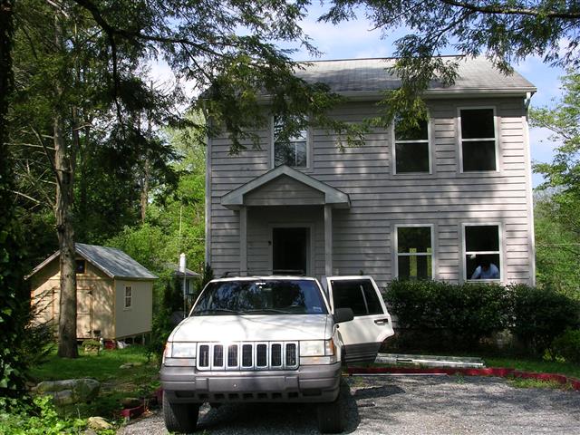 A picture of the property located at 9 CAMPBELL ST BLACK MOUNTAIN NC.