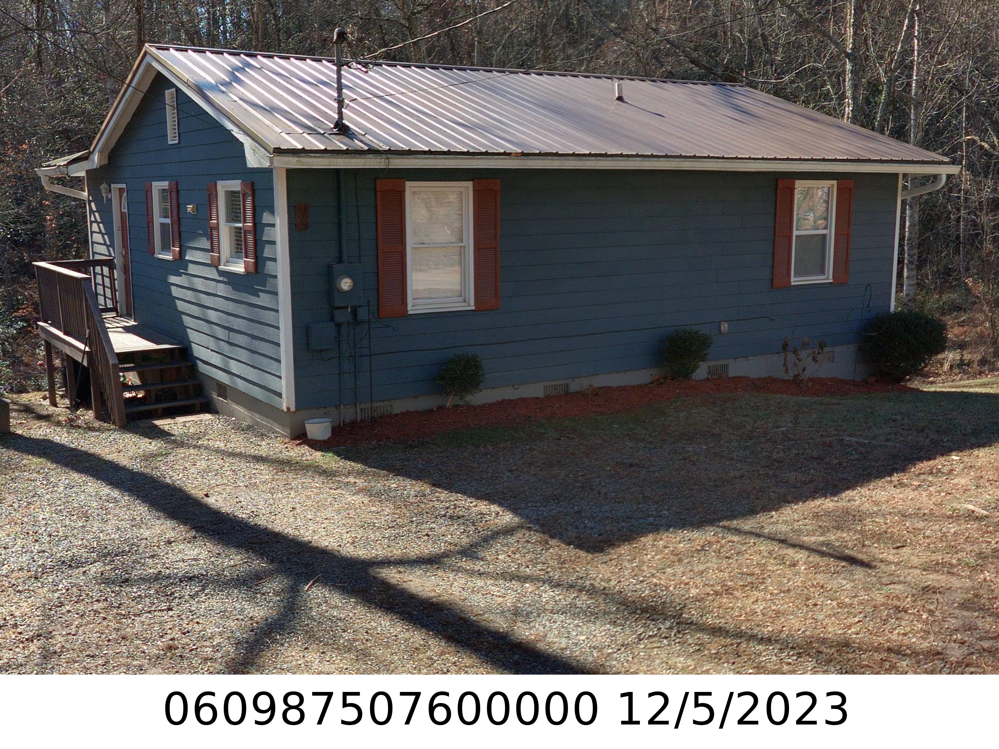 A picture of the property located at 109 WILRECAR DR, BLACK MOUNTAIN NC 28711.