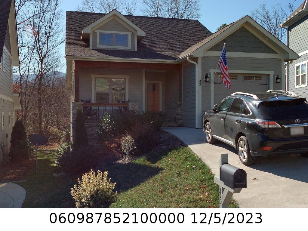 A picture of the property located at 43 TUDOR WAY, BLACK MOUNTAIN NC 28711.