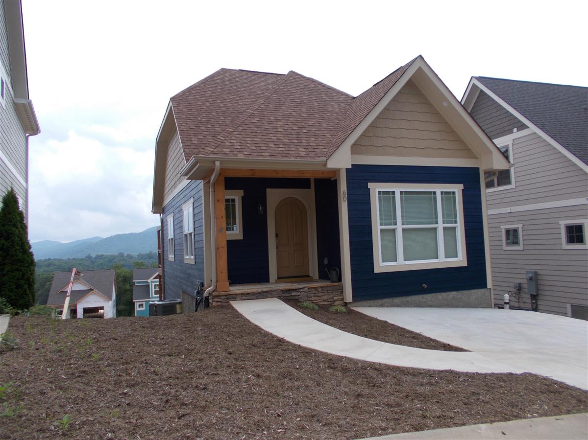 A picture of the property located at 60 TUDOR WAY, BLACK MOUNTAIN NC 28711.
