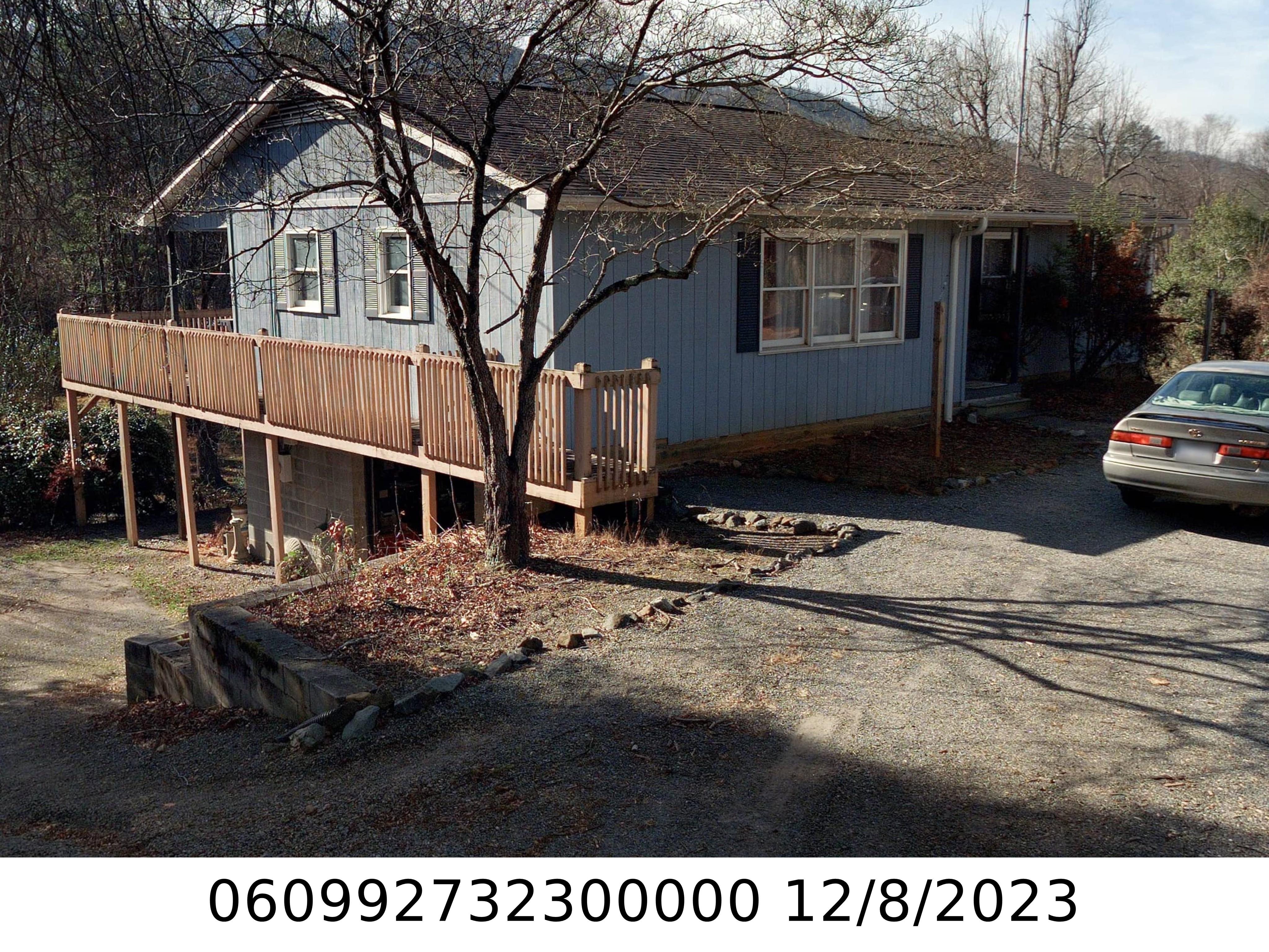 A picture of the property located at 113 BRIERBROOK RD, BLACK MOUNTAIN NC 28711.