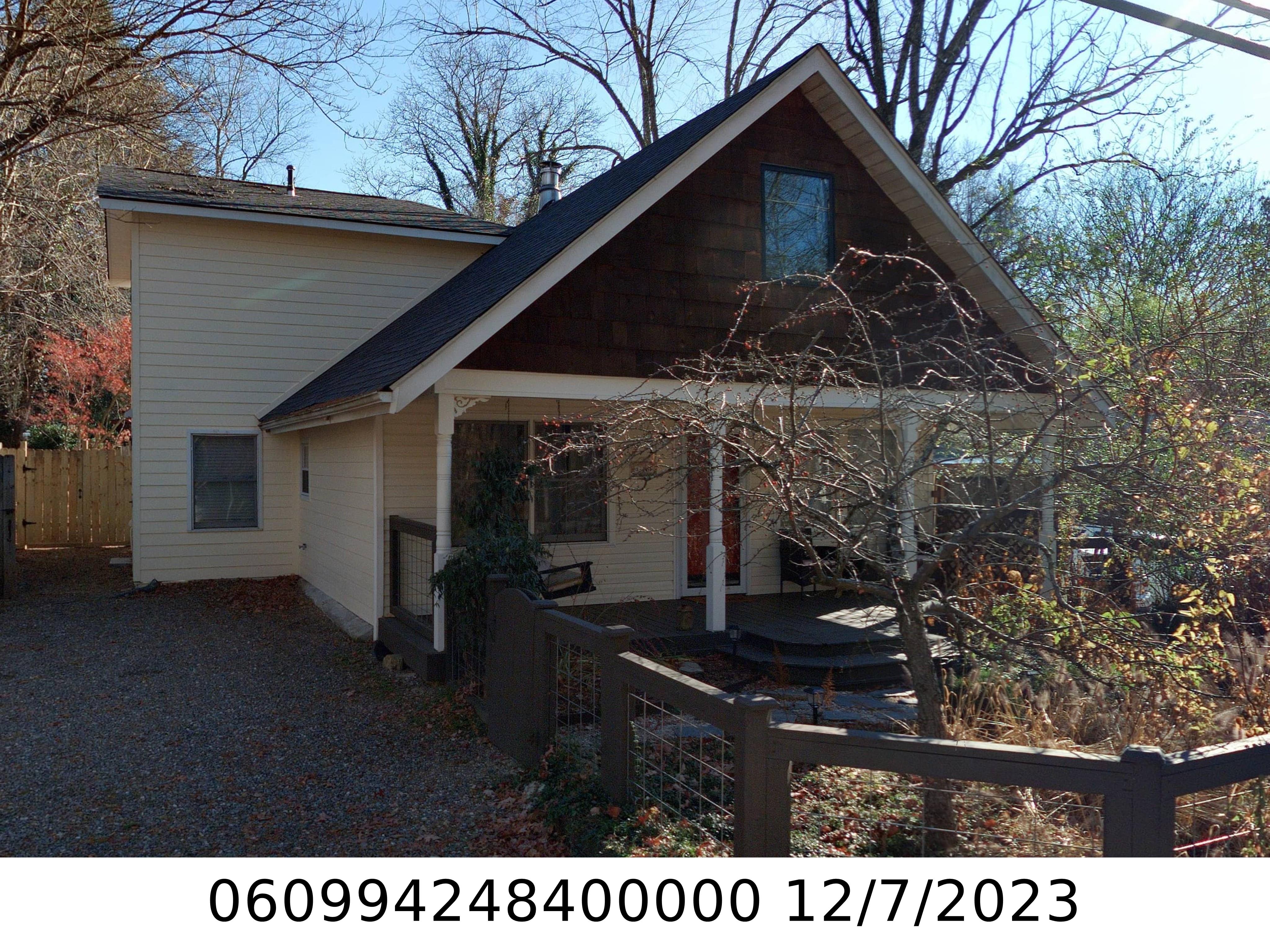 A picture of the property located at 116 W COLLEGE ST, BLACK MOUNTAIN NC 28711.