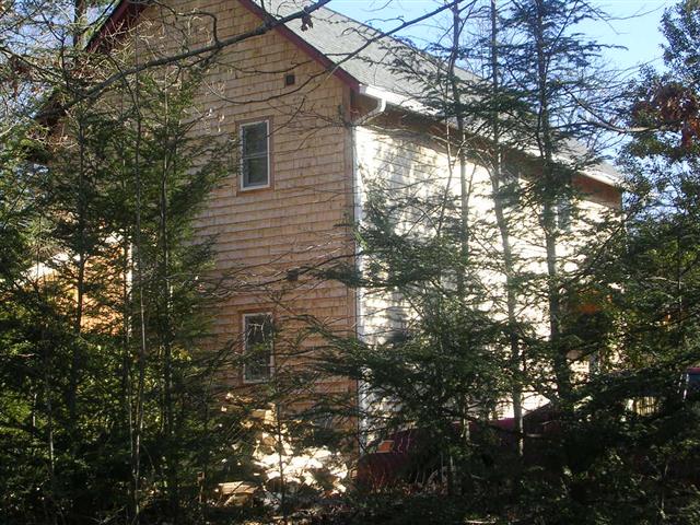A picture of the property located at 120 W COLLEGE ST, BLACK MOUNTAIN NC 28711.