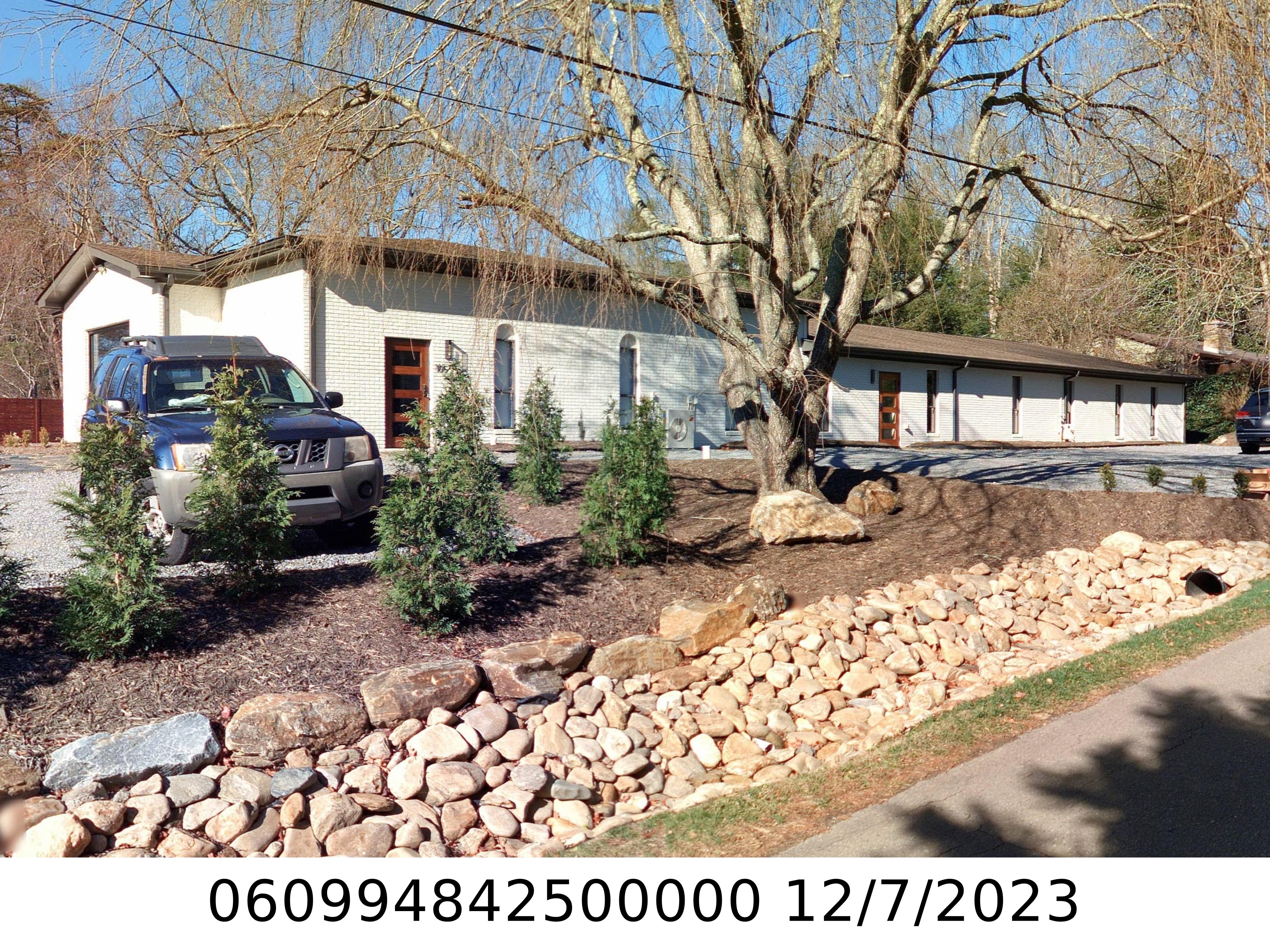 A picture of the property located at 105 E COLLEGE ST, BLACK MOUNTAIN NC 28711.