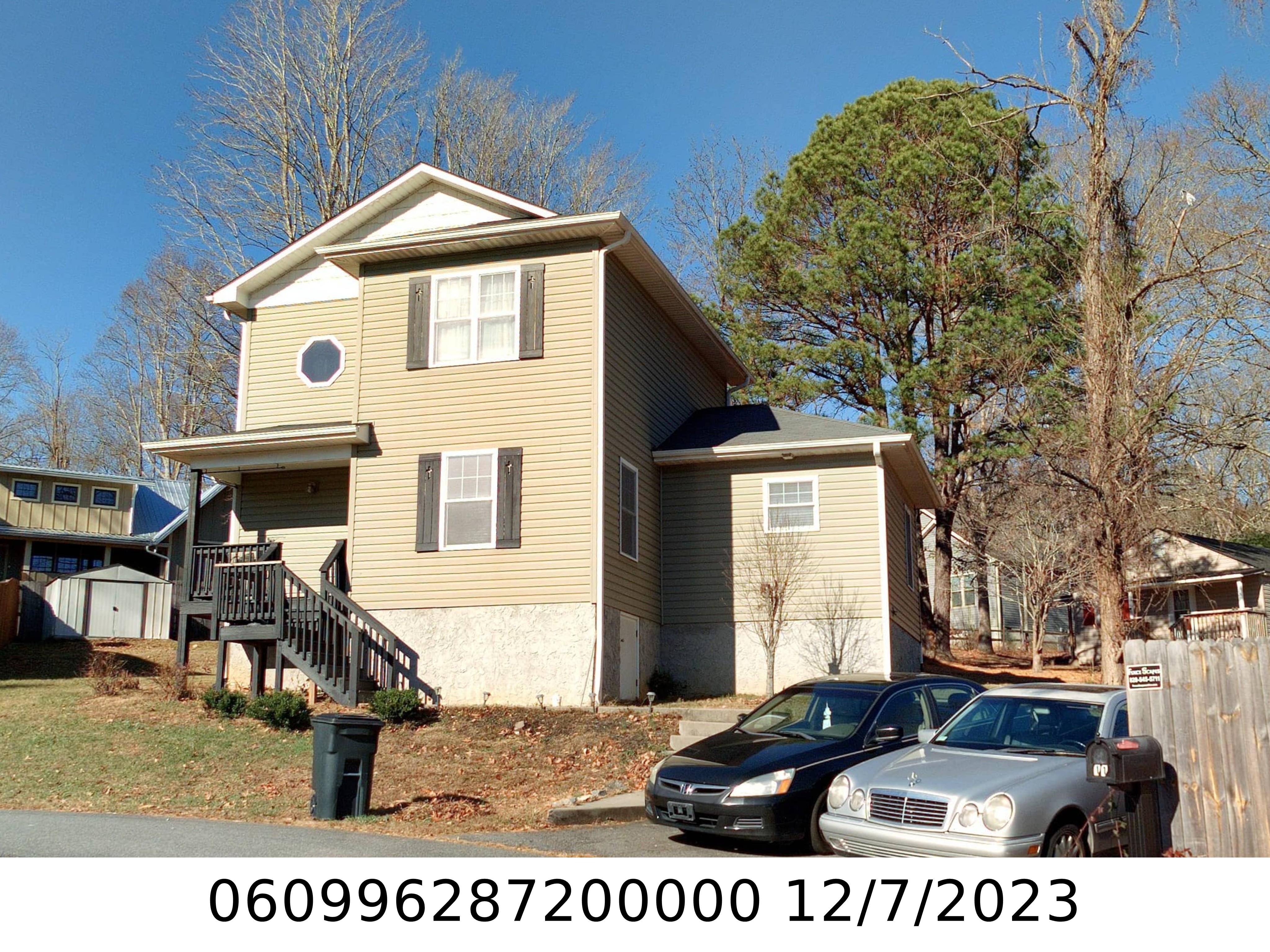 A picture of the property located at 11 JUBILEE CIR, BLACK MOUNTAIN NC 28711.