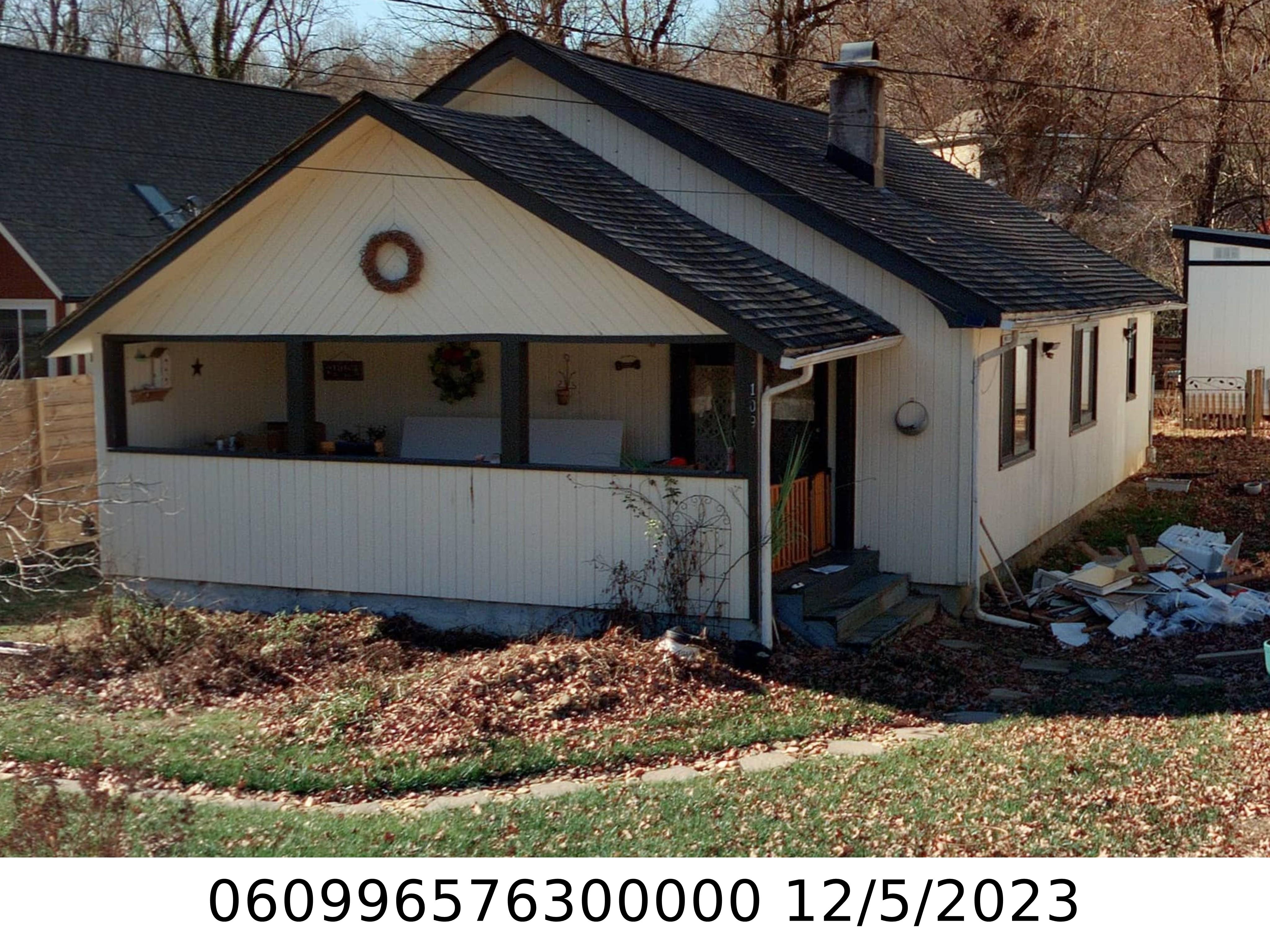 A picture of the property located at 109 HIAWASSEE AVE, BLACK MOUNTAIN NC 28711.