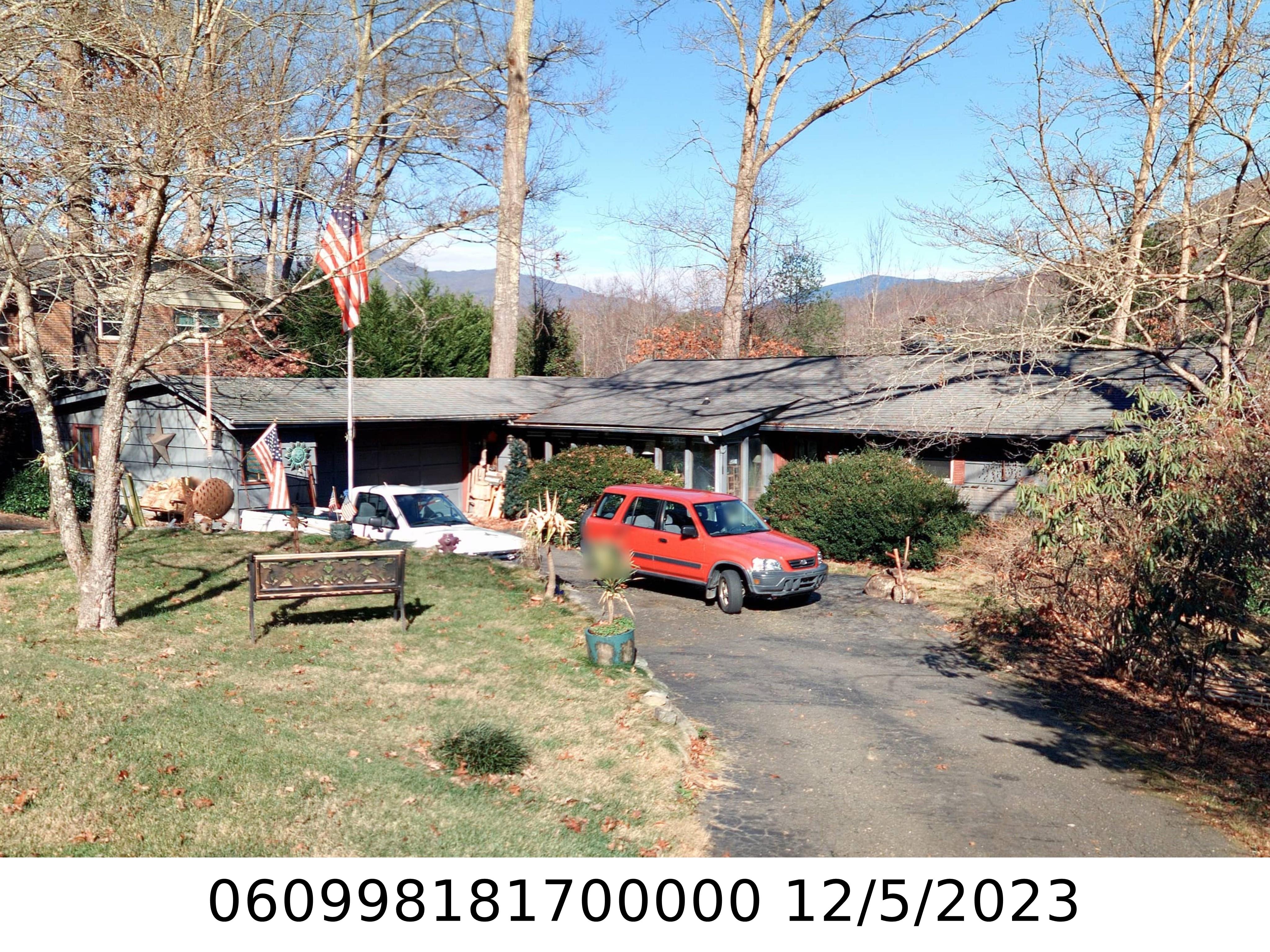 A picture of the property located at 108 FAIRWAY DR, BLACK MOUNTAIN NC 28711.