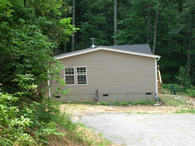 A picture of the property located at 159 MARCELLINA DR, FAIRVIEW NC 28730.