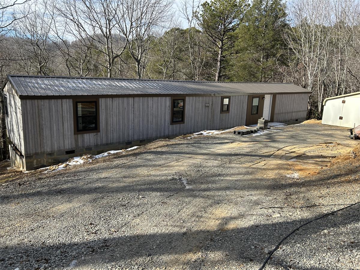 A picture of the property located at 10 WILDCAT RIDGE DR, FAIRVIEW NC 28730.