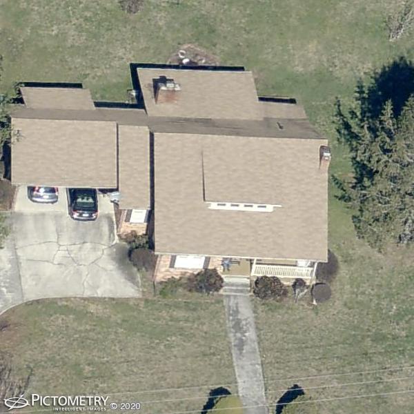 A picture of the property located at 1208 GARREN CREEK RD, FAIRVIEW NC 28730.