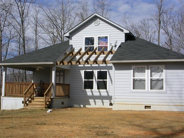 A picture of the property located at 100 MARLOWE RD, FAIRVIEW NC 28730.