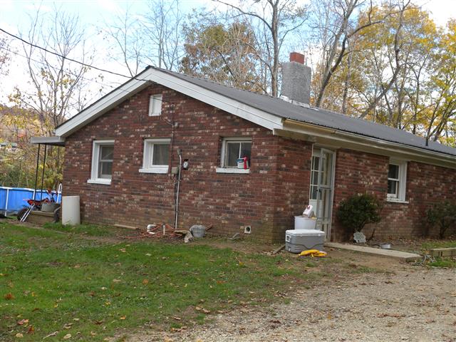 A picture of the property located at 8 OVERCAST TRL, FAIRVIEW NC 28730.