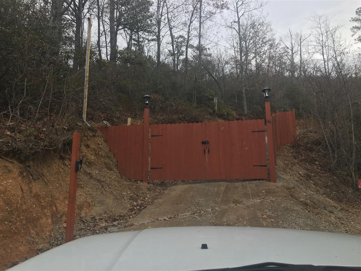A picture of the property located at 94 ECHO MOUNTAIN VIEW RD, FAIRVIEW NC 28730.