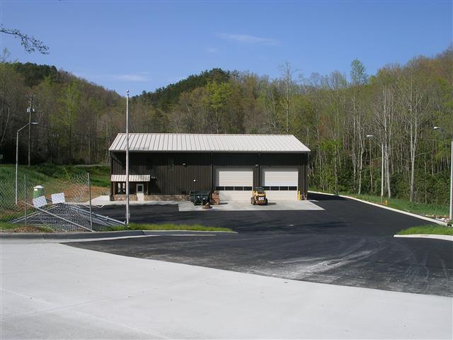 A picture of the property located at 10 FLAT CREEK RD, FAIRVIEW NC 28730.