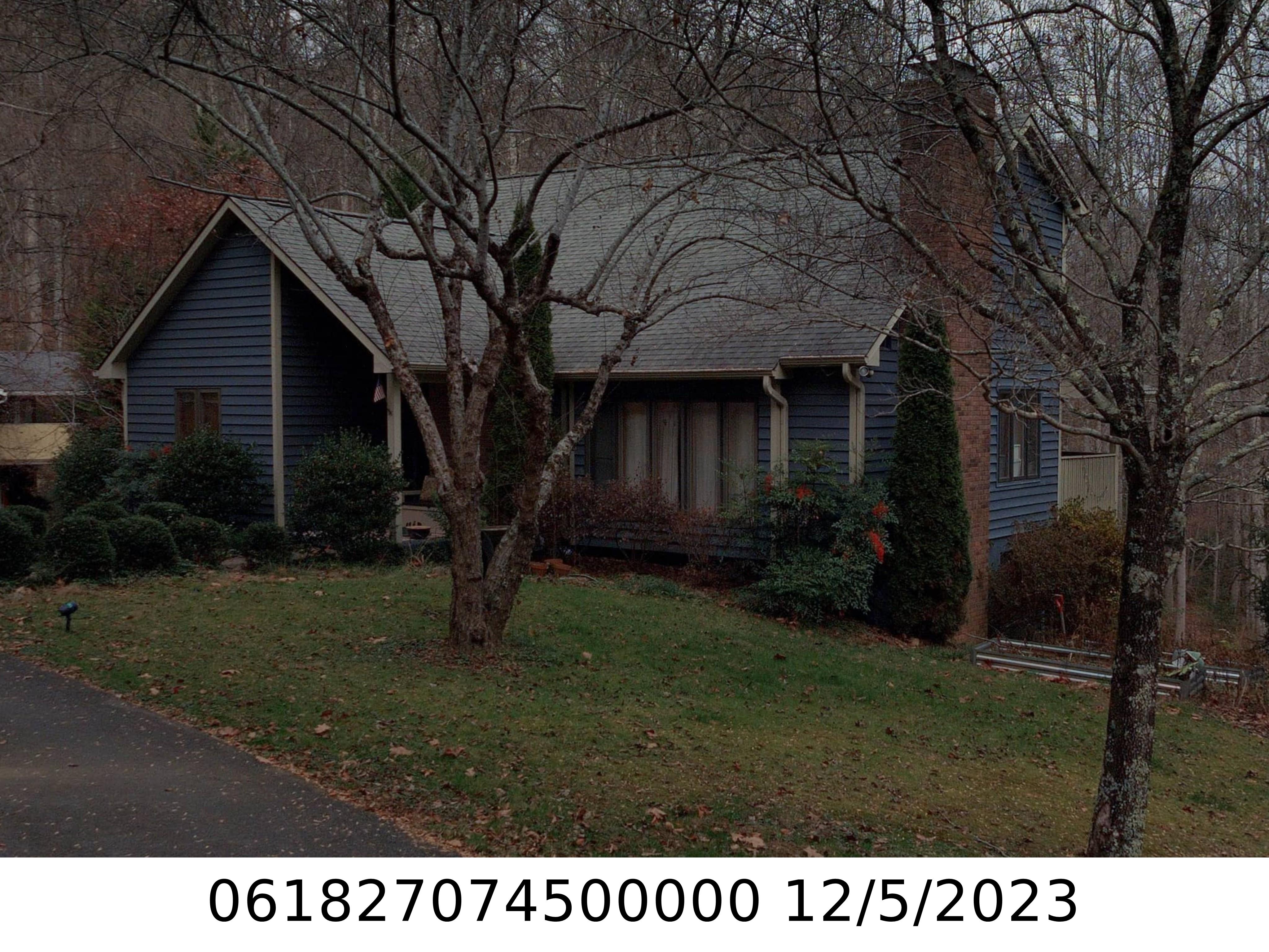 A picture of the property located at 138 PEARSON LN, BLACK MOUNTAIN NC 28711.