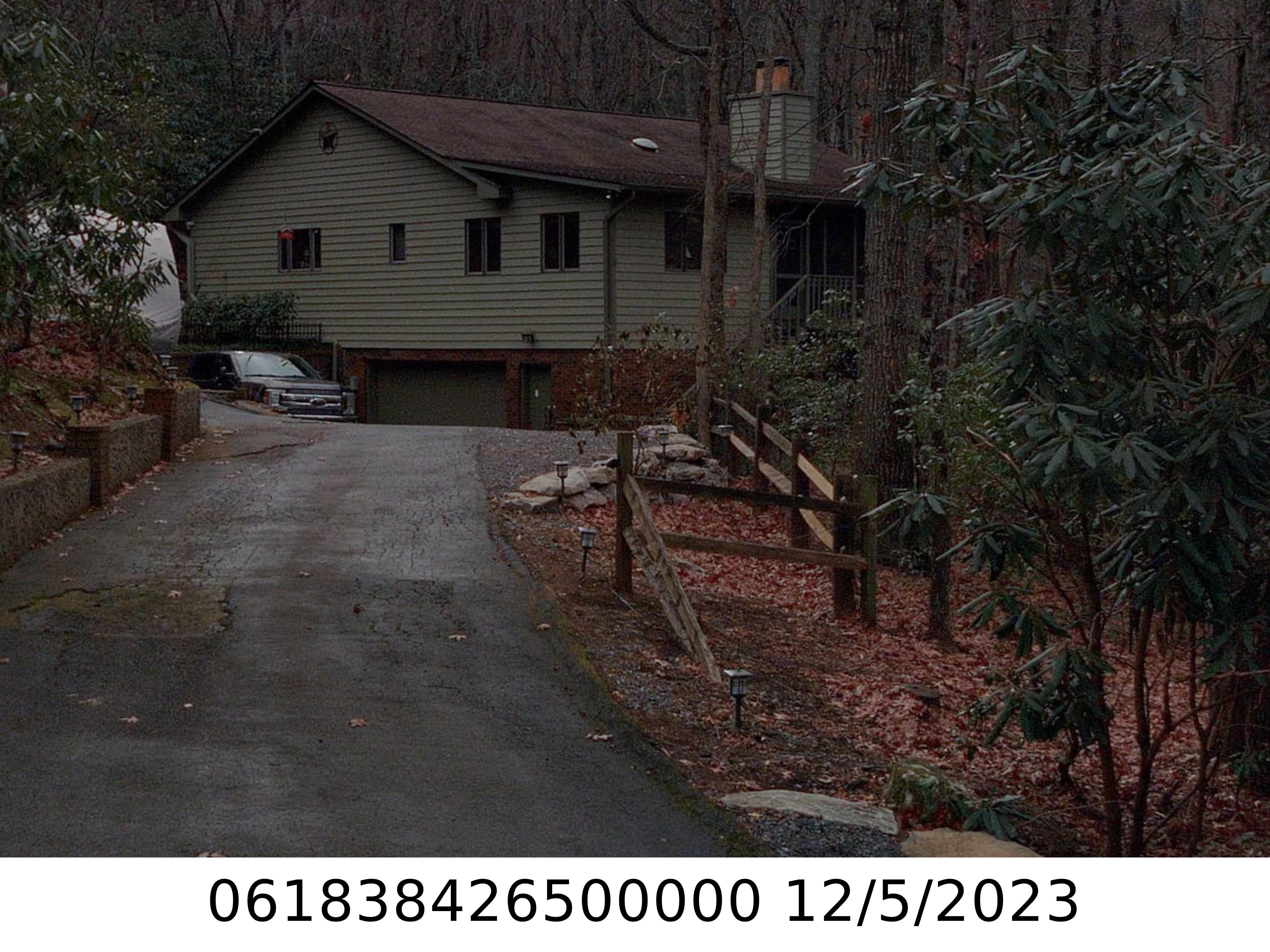 A picture of the property located at 116 VALLEY DR, BLACK MOUNTAIN NC 28711.