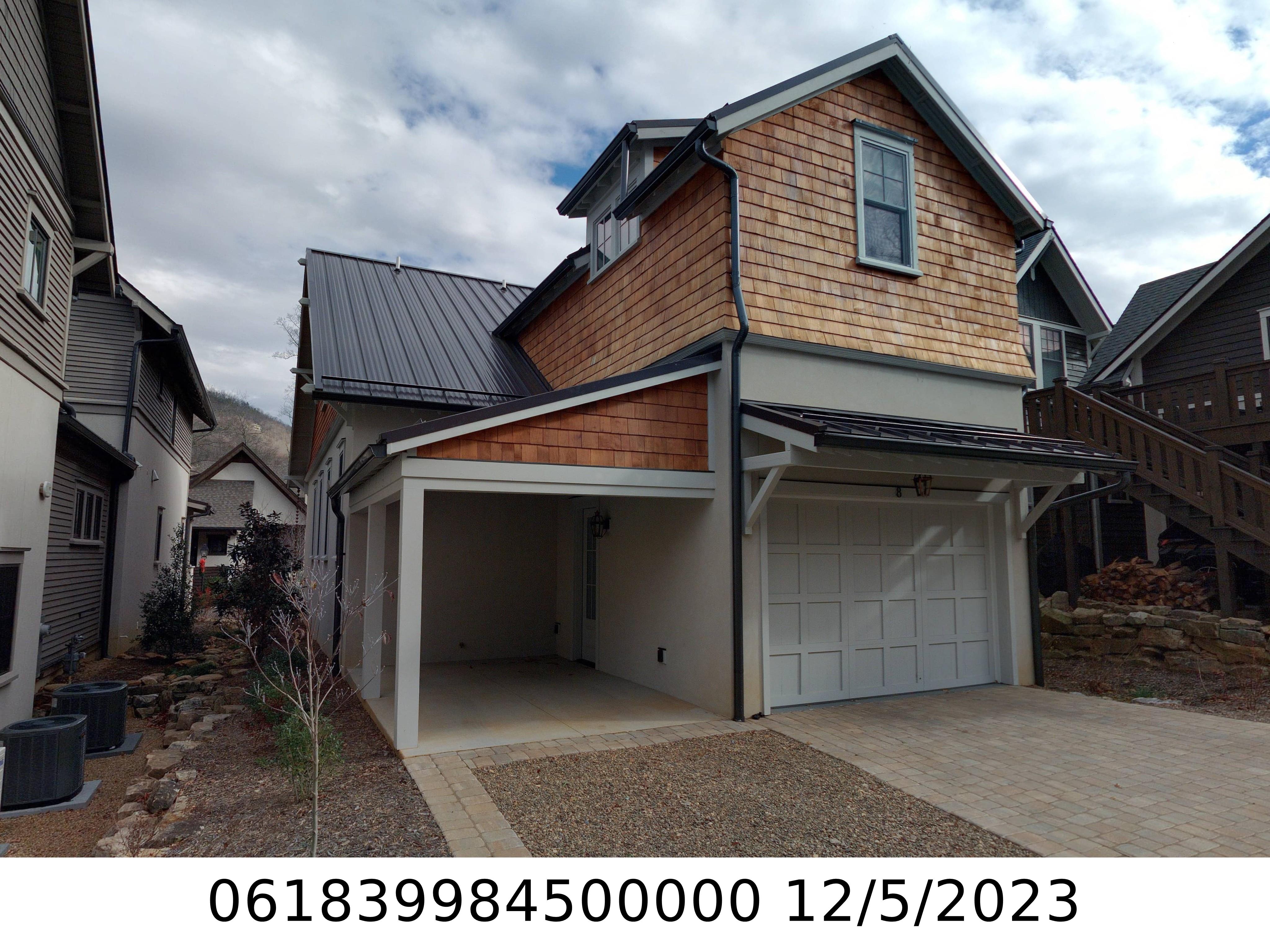 A picture of the property located at 8 FAY JONES LN, BLACK MOUNTAIN NC 28711.