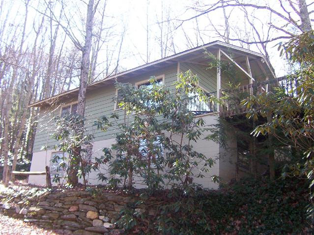 A picture of the property located at 2 RHODODENDRON RD, BLACK MOUNTAIN NC 28711.