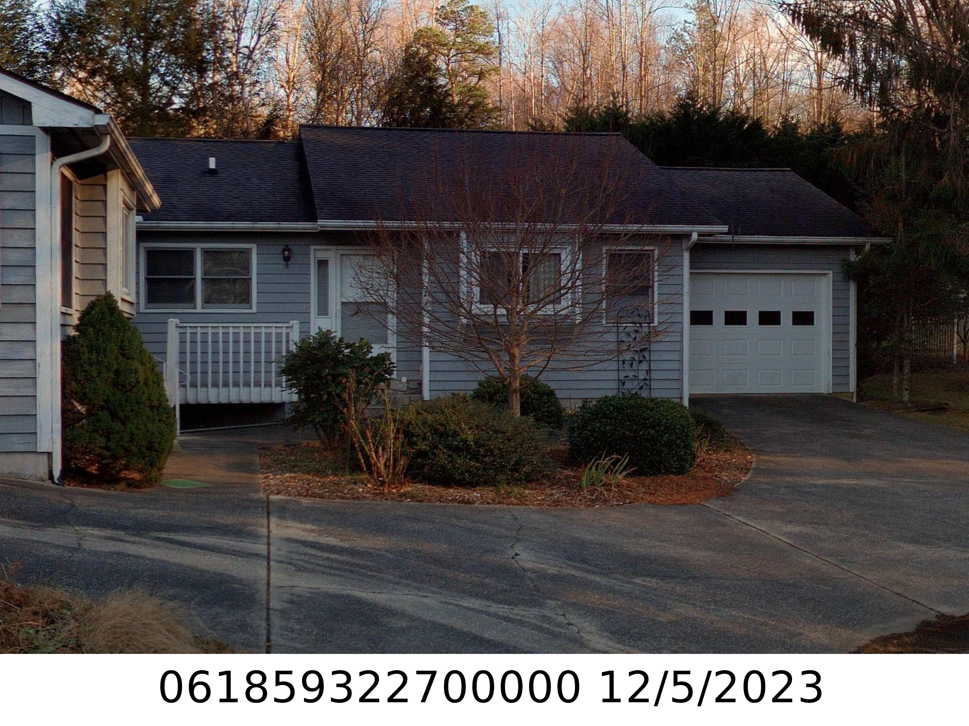 A picture of the property located at 12 LLAMA VISTA CT, BLACK MOUNTAIN NC 28711.