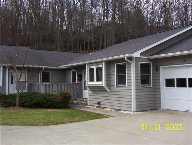 A picture of the property located at 11 LLAMA VISTA CT, BLACK MOUNTAIN NC 28711.