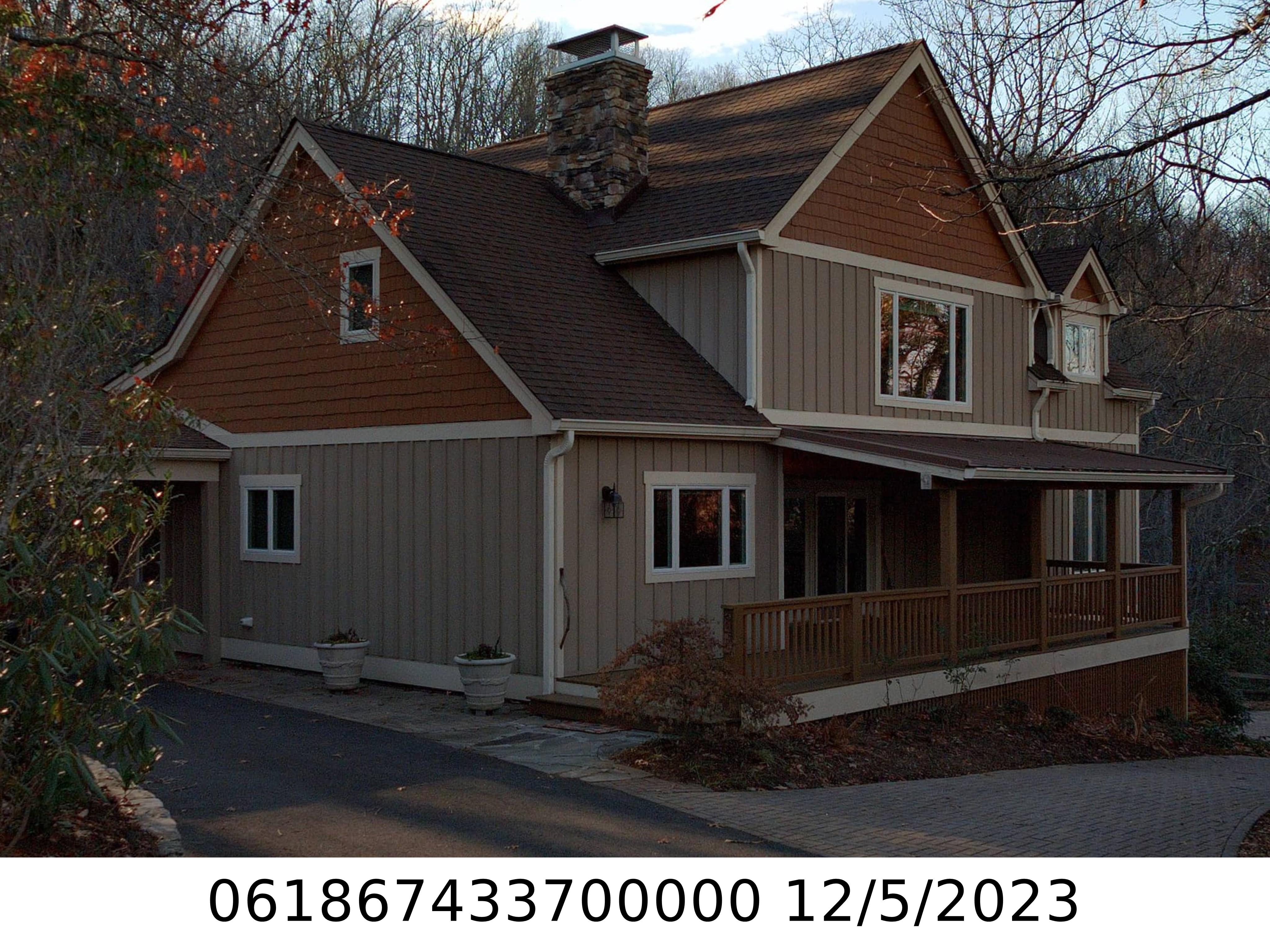 A picture of the property located at 88 MOUNTAIN VIEW RD, BLACK MOUNTAIN NC 28711.