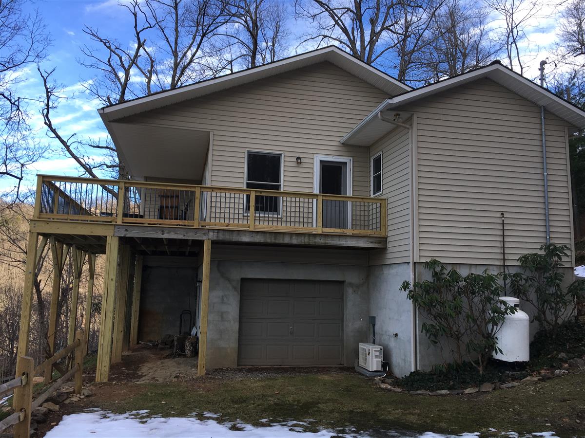 A picture of the property located at 234 TRILLIUM LN, BLACK MOUNTAIN NC 28711.