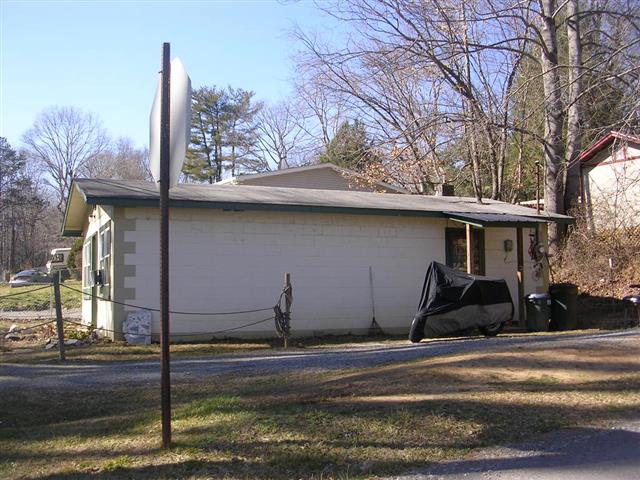 A picture of the property located at 118 WALNUT ST, BLACK MOUNTAIN NC 28711.