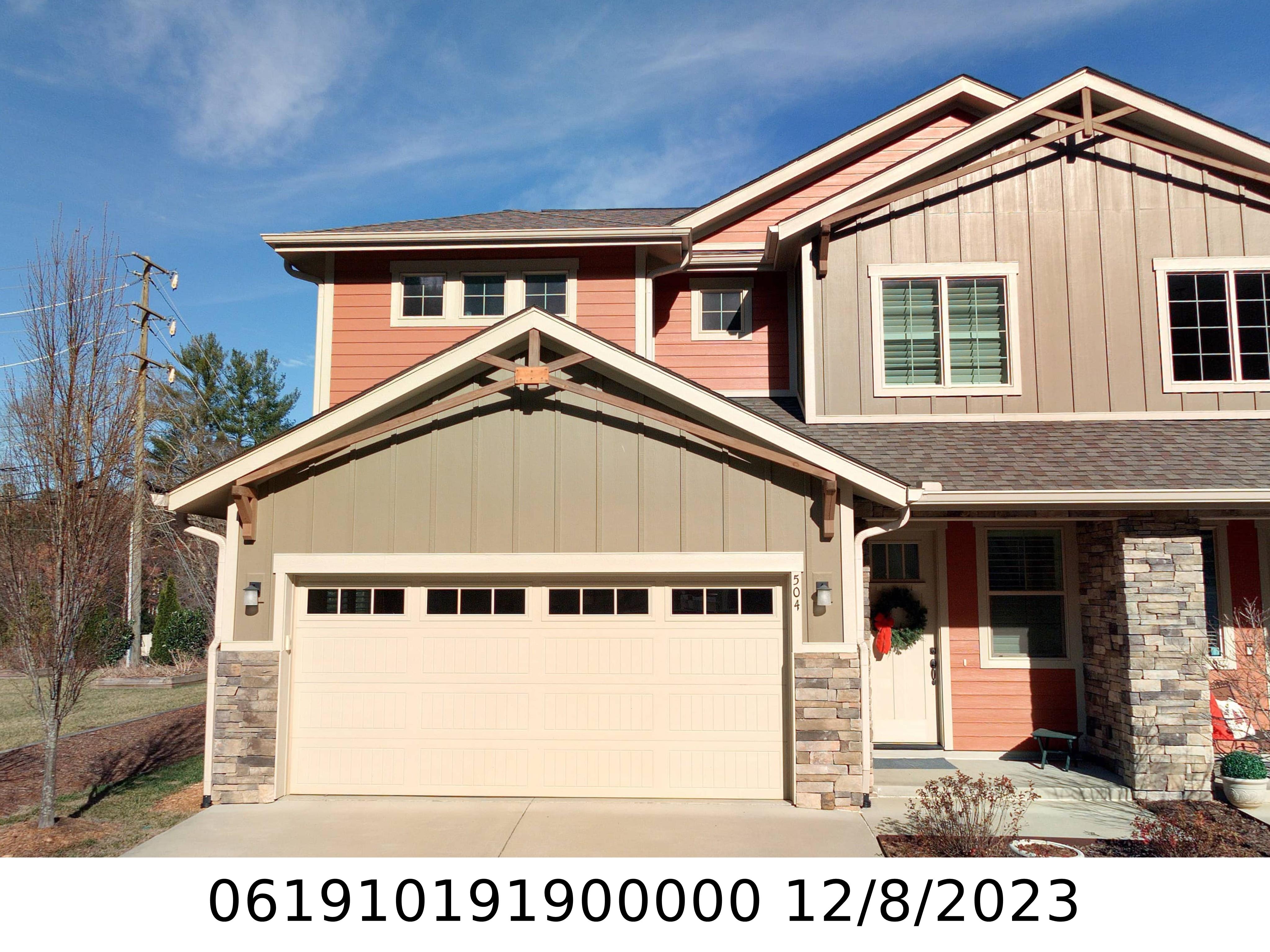 A picture of the property located at 504 SWEET BIRCH PARK LN, BLACK MOUNTAIN NC 28711.