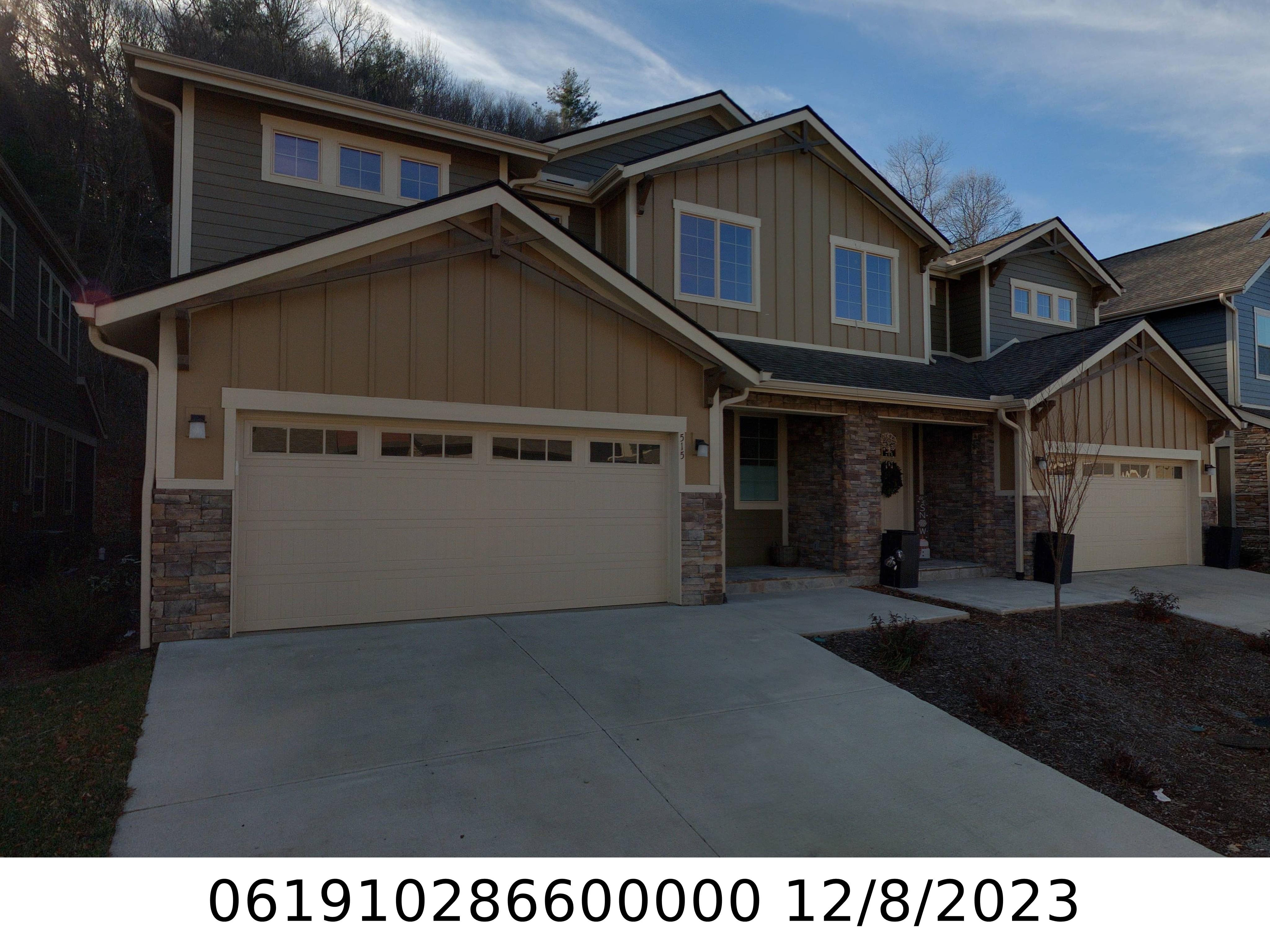 A picture of the property located at 515 SWEET BIRCH PARK LN, BLACK MOUNTAIN NC 28711.