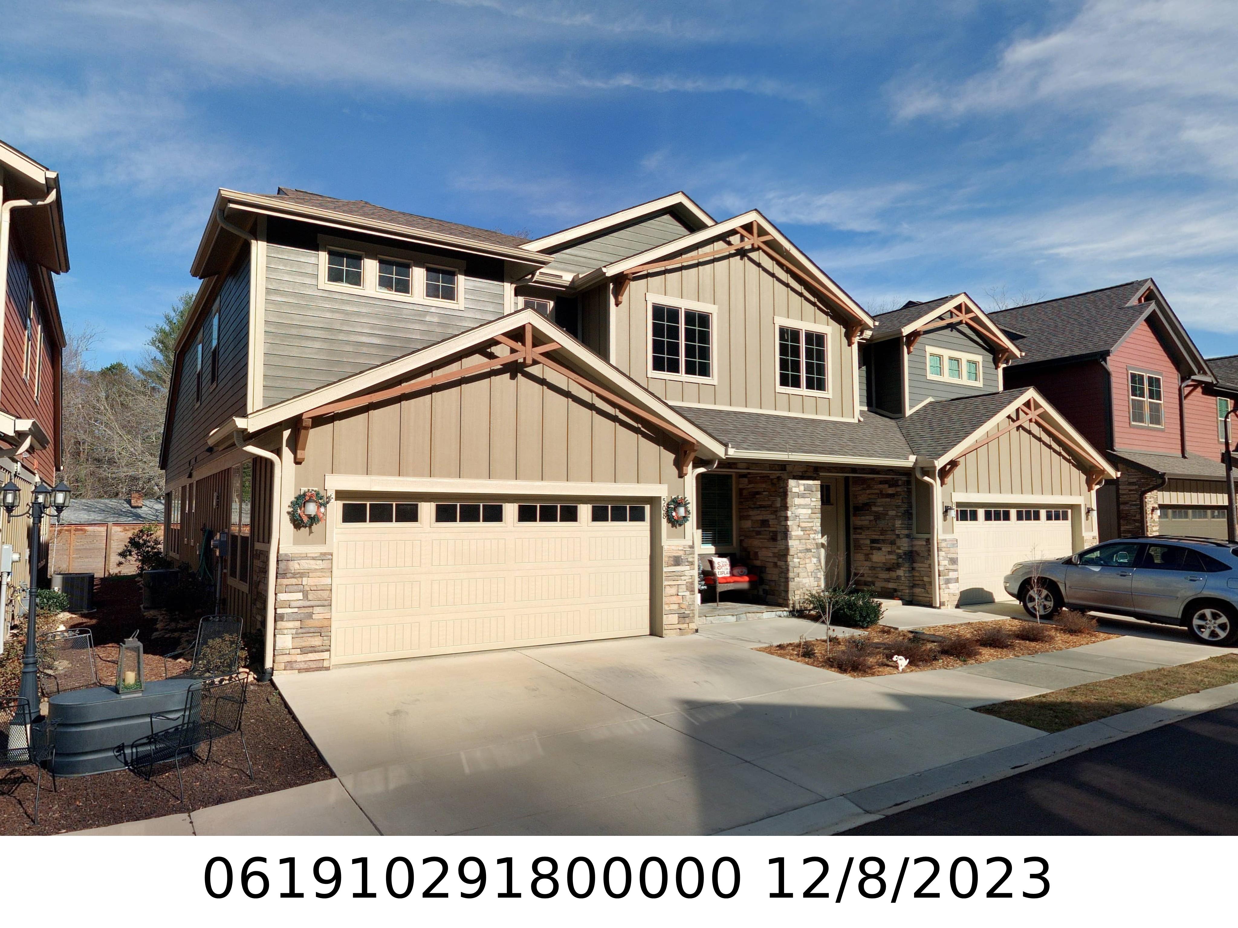 A picture of the property located at 510 SWEET BIRCH PARK LN, BLACK MOUNTAIN NC 28711.