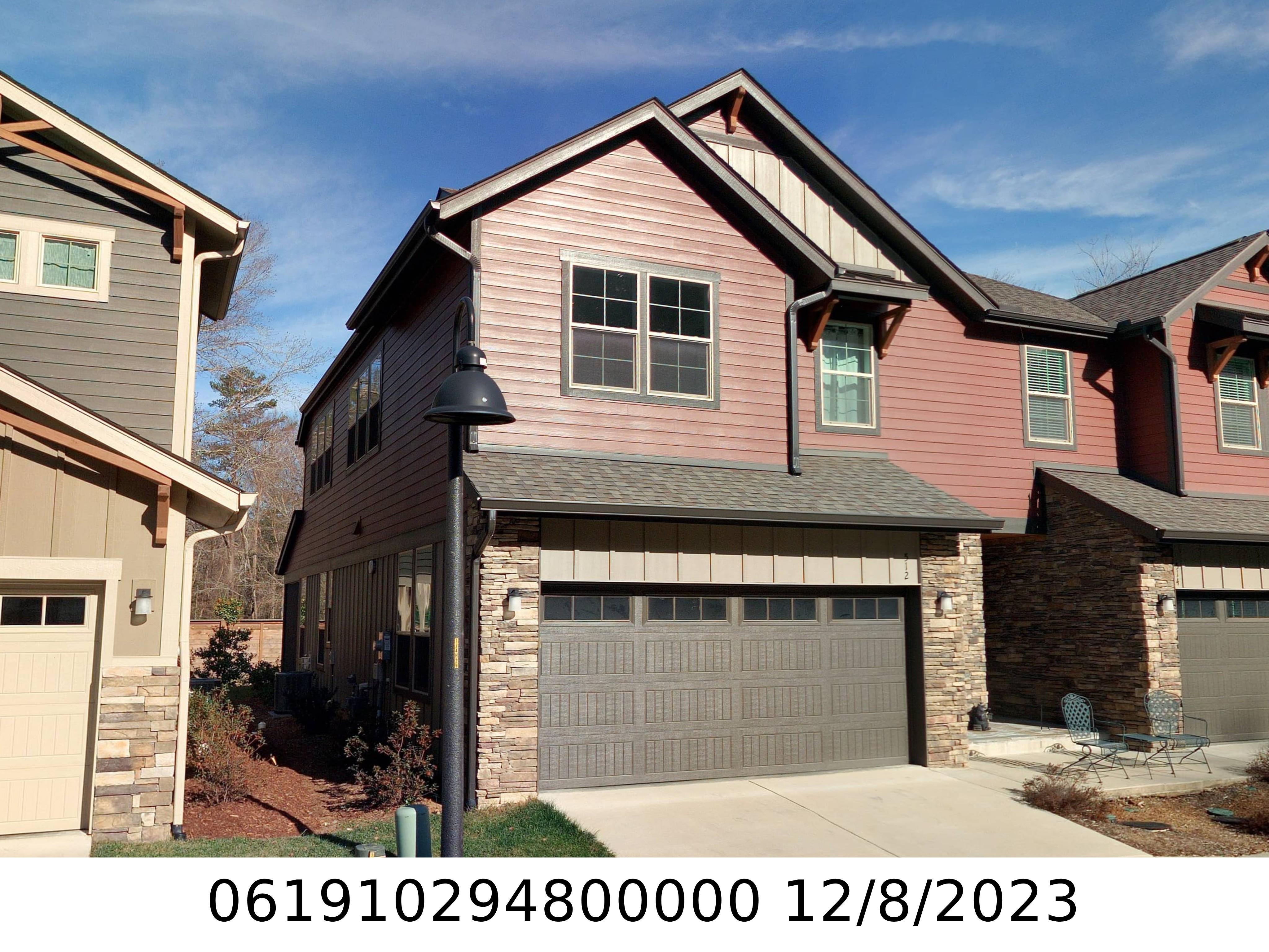 A picture of the property located at 512 SWEET BIRCH PARK LN, BLACK MOUNTAIN NC 28711.