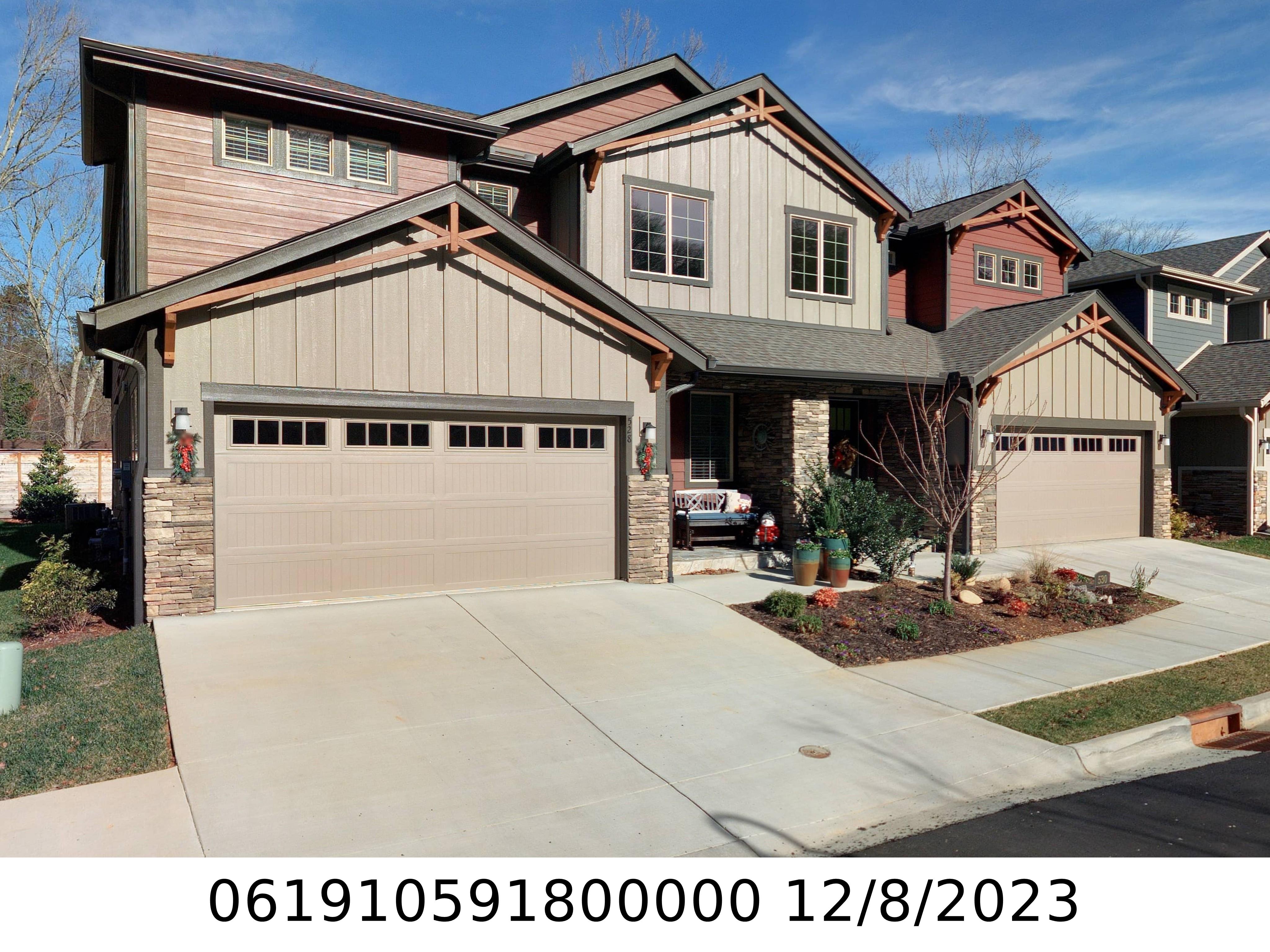 A picture of the property located at 528 SWEET BIRCH PARK LN, BLACK MOUNTAIN NC 28711.