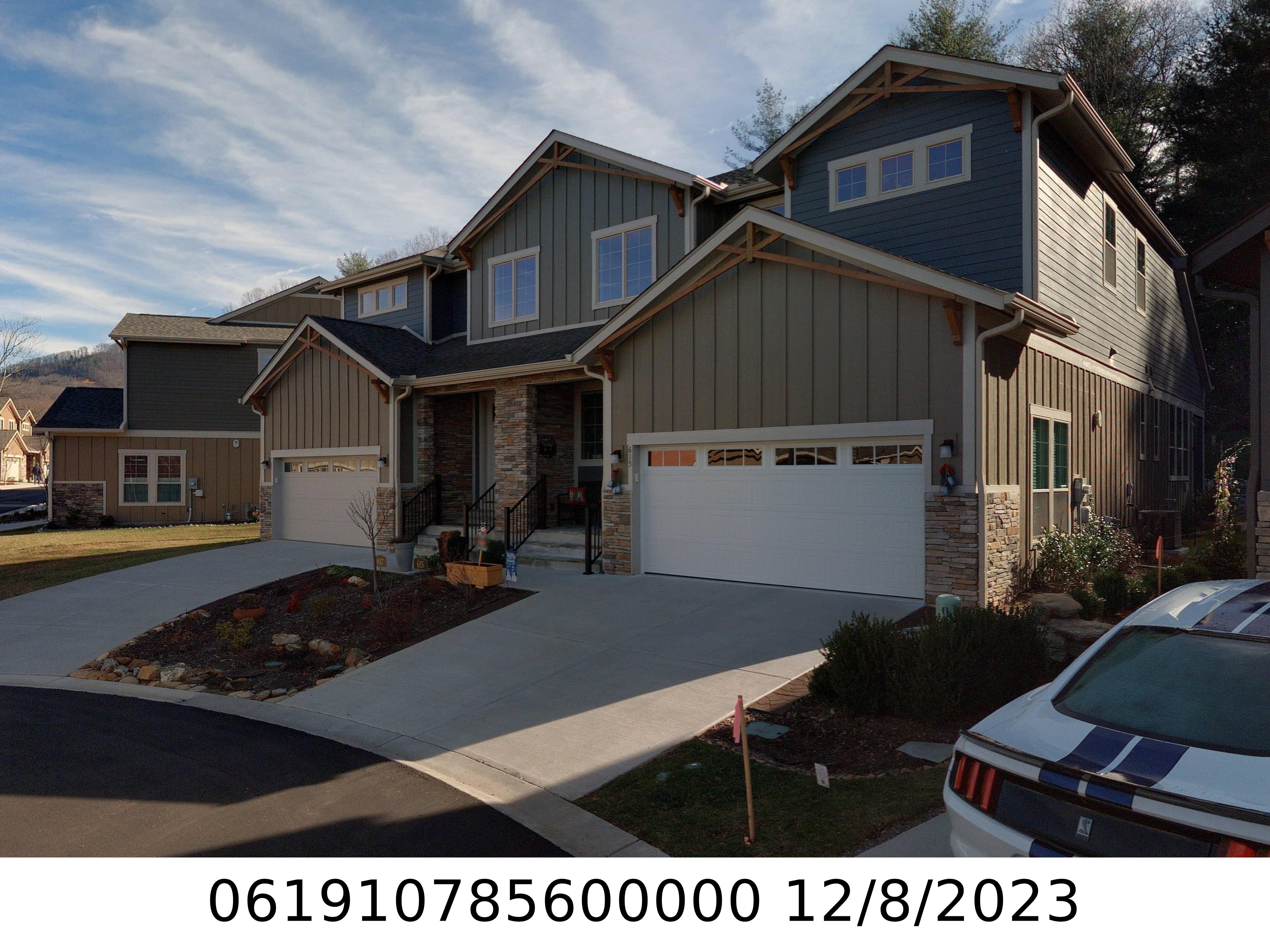 A picture of the property located at 617 SUGAR MAGNOLIA PL, BLACK MOUNTAIN NC 28711.
