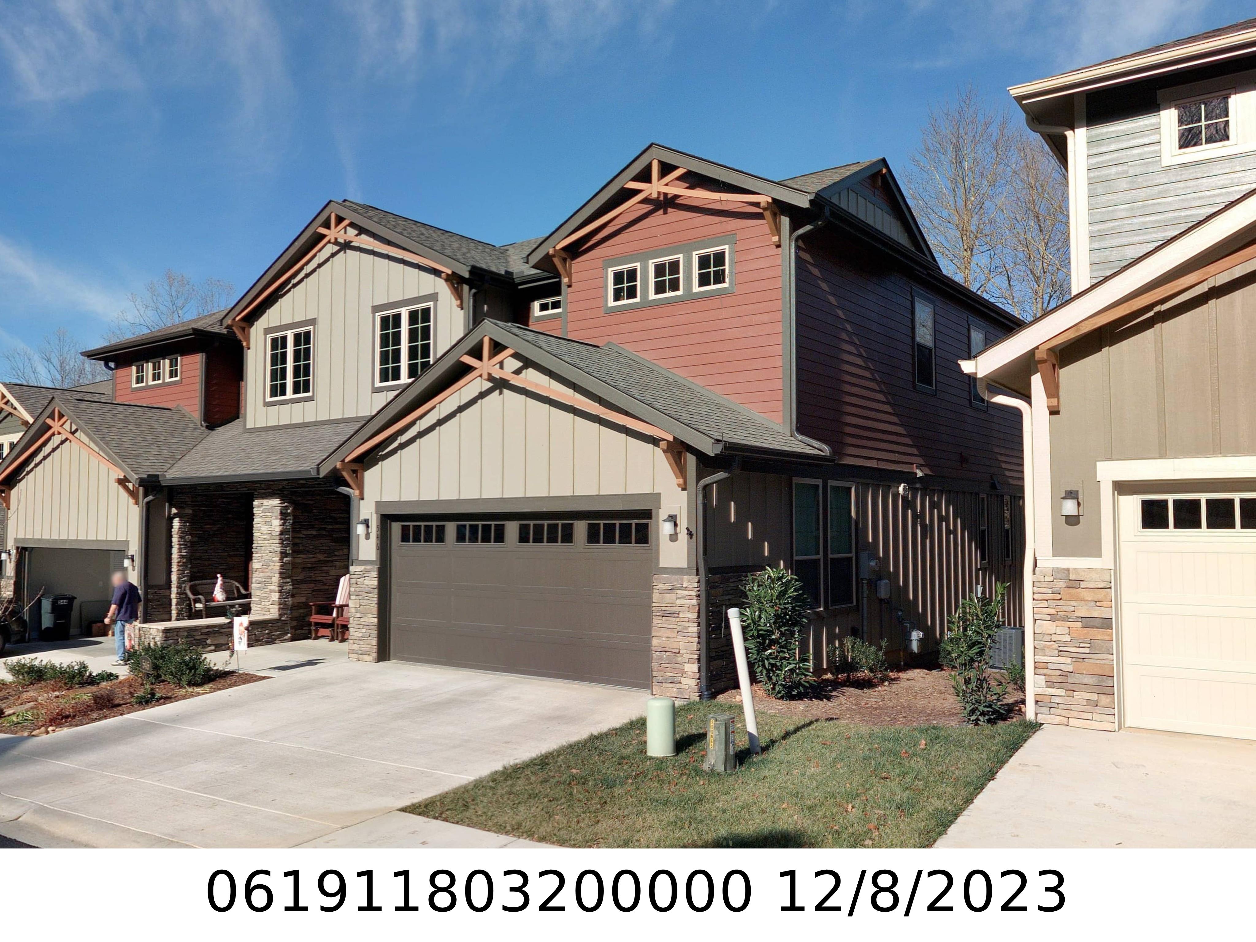 A picture of the property located at 546 SWEET BIRCH PARK LN, BLACK MOUNTAIN NC 28711.