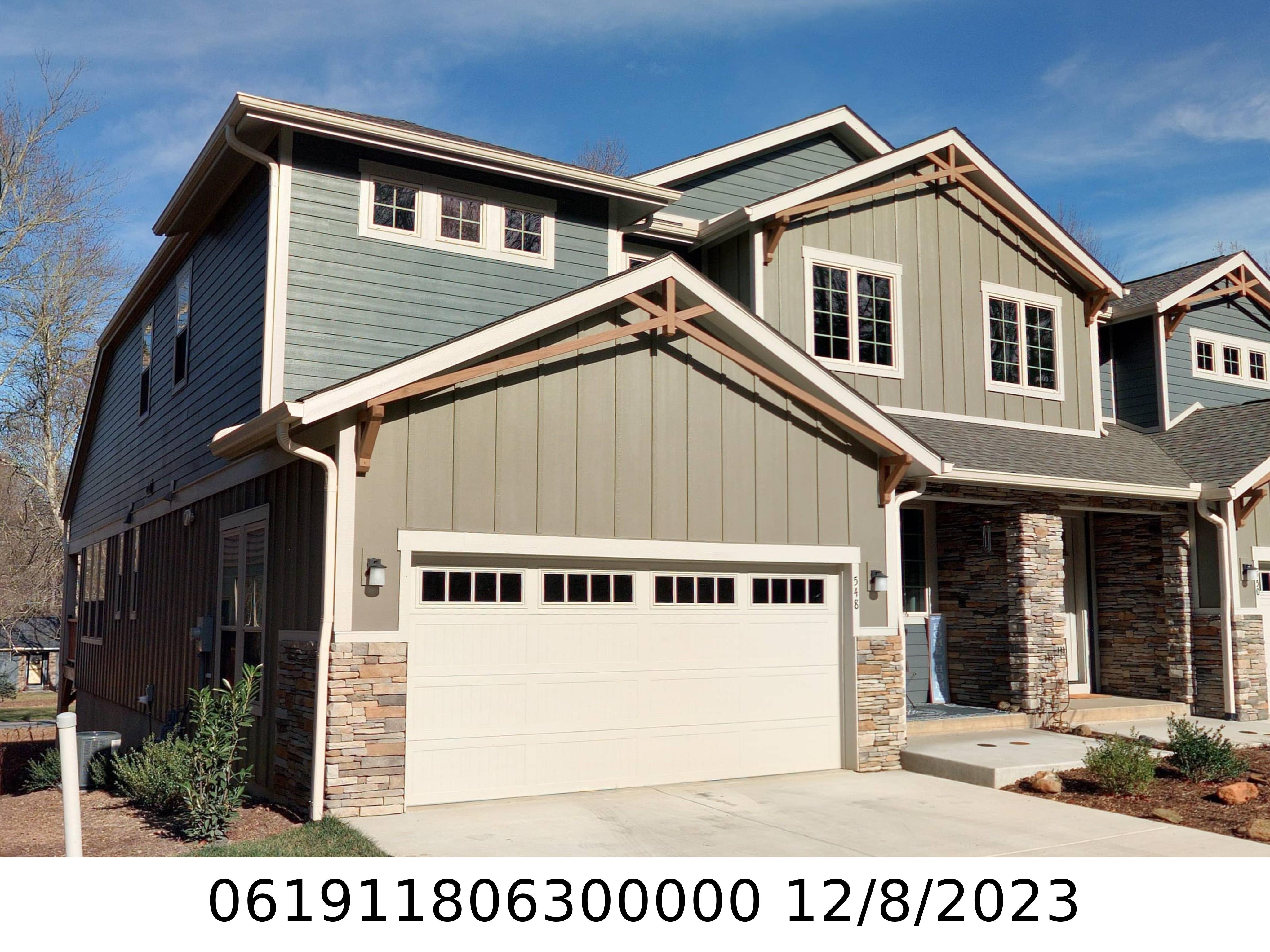 A picture of the property located at 548 SWEET BIRCH PARK LN, BLACK MOUNTAIN NC 28711.