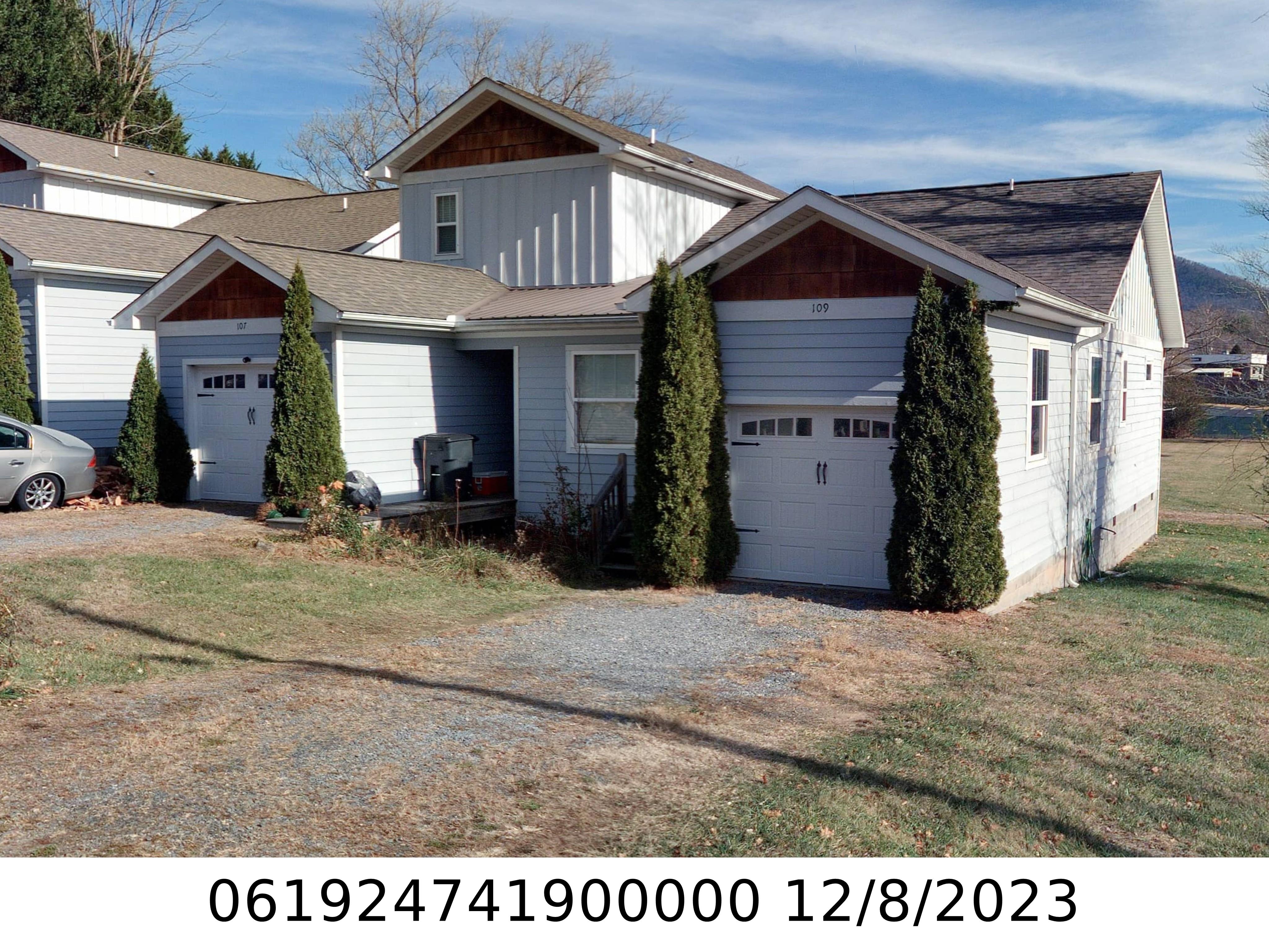 A picture of the property located at 109 BRIDGE ST, BLACK MOUNTAIN NC 28711.